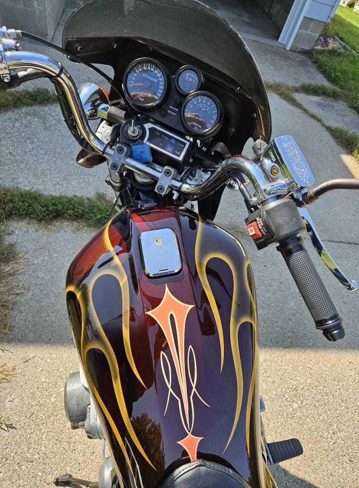 Custom Paint Job on 1984 Kawasaki 200