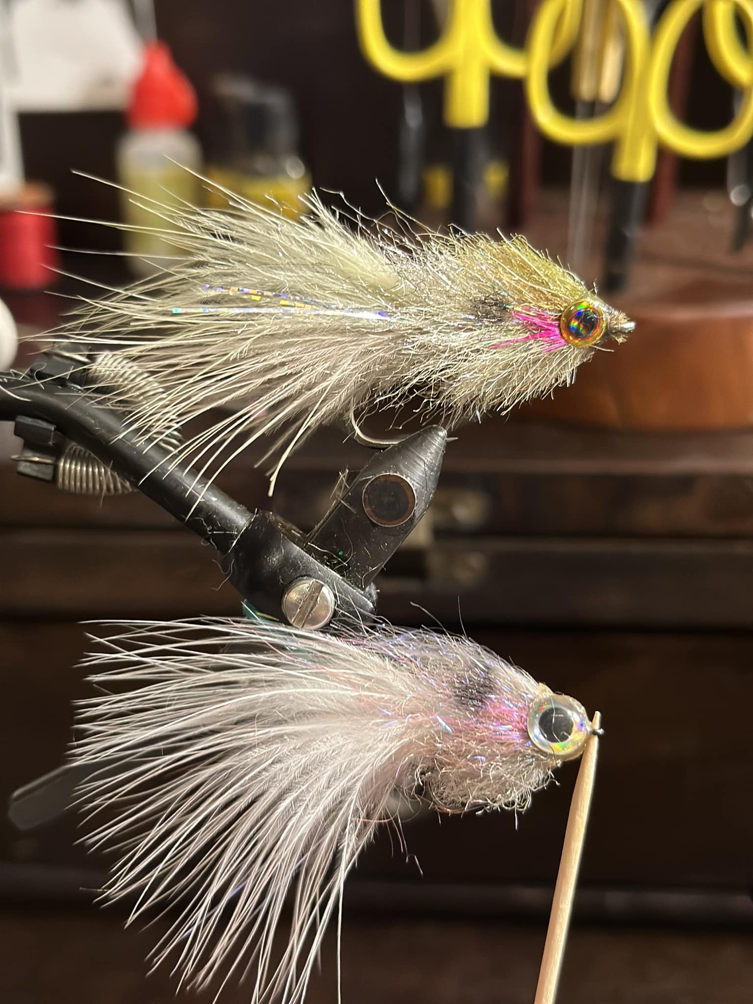 bottom fly fishing lures to tie on Goture Flies Kit with Fly Box for Bass Trout Salmon  GOTURE How to Tie Flies for