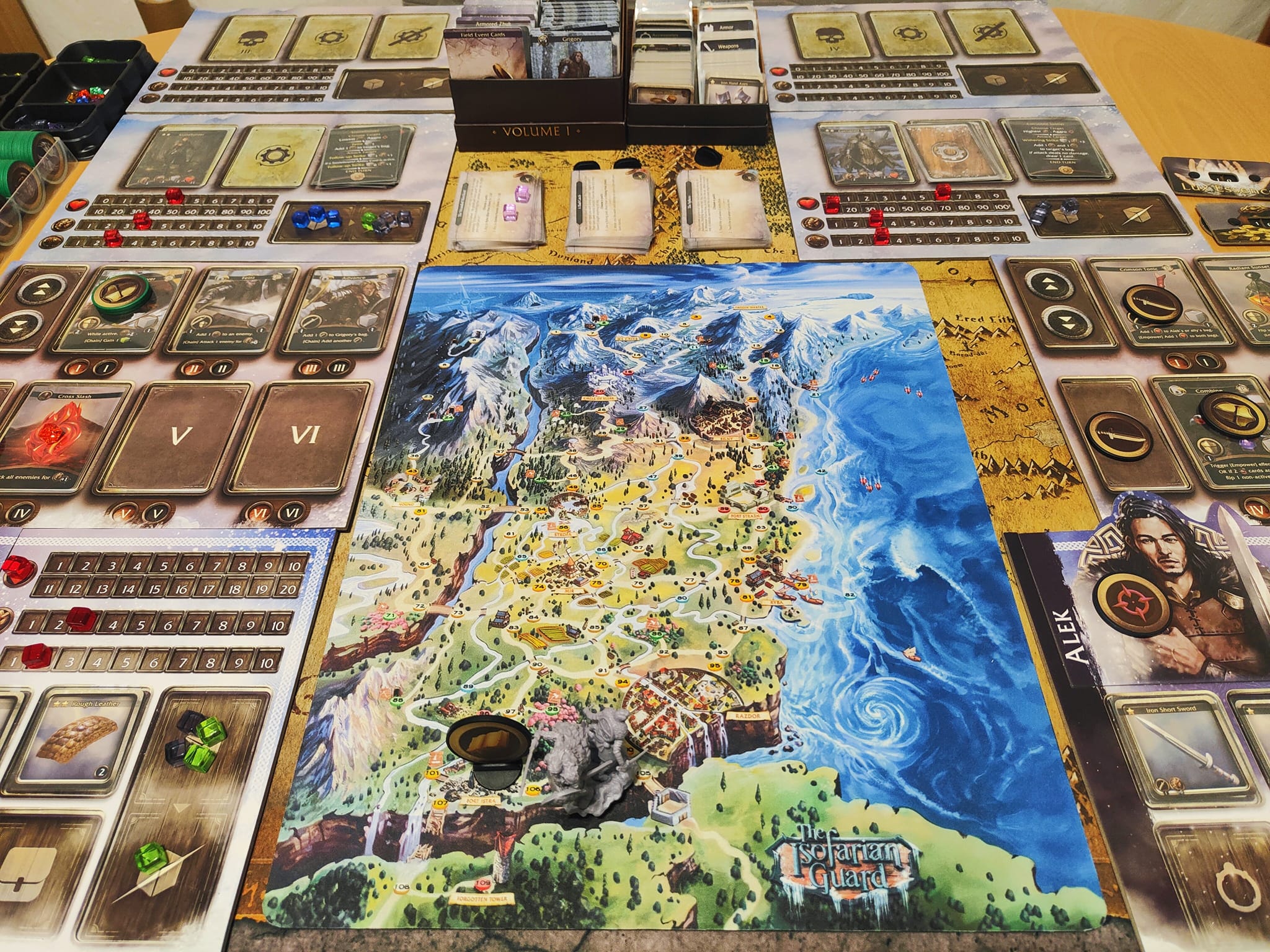 Isofarian Guard board game unboxing and gameplay