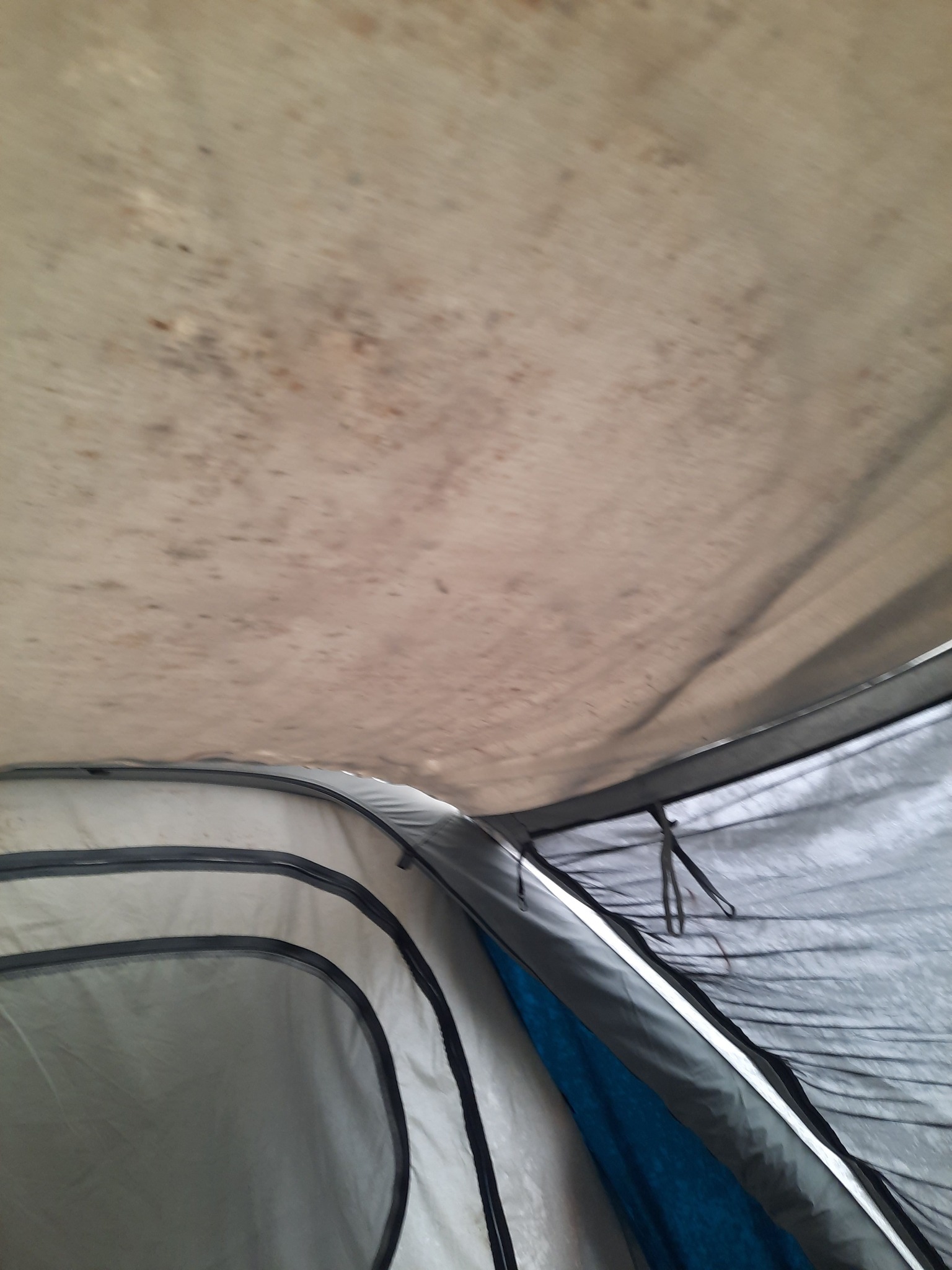 zelt am auto Dachzelt fürs im Shop kaufen Color:Tented Stripe (Broad) 1380 Lonerider Moto Tent With Best Selling