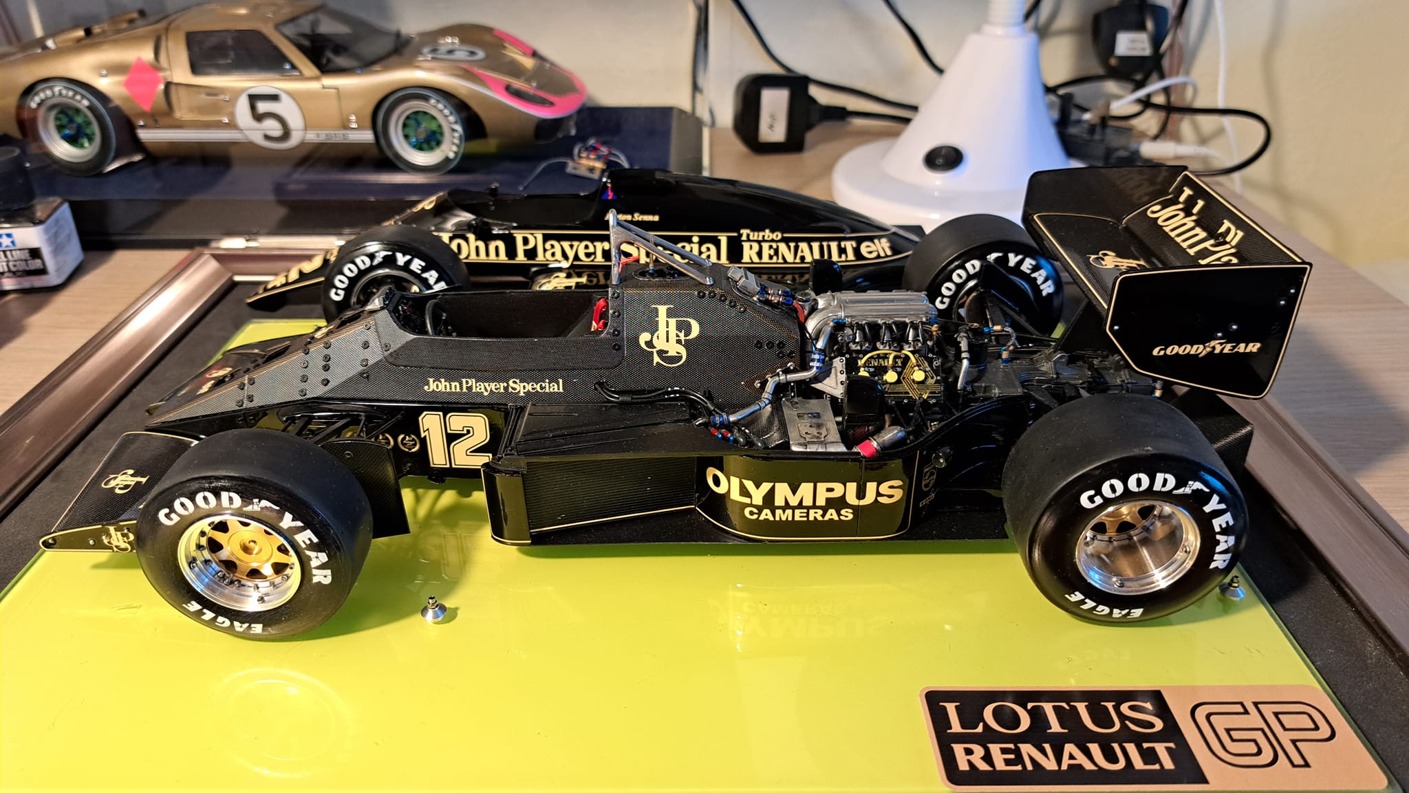 Fujimi Lotus 97T 1/20 scale model finished
