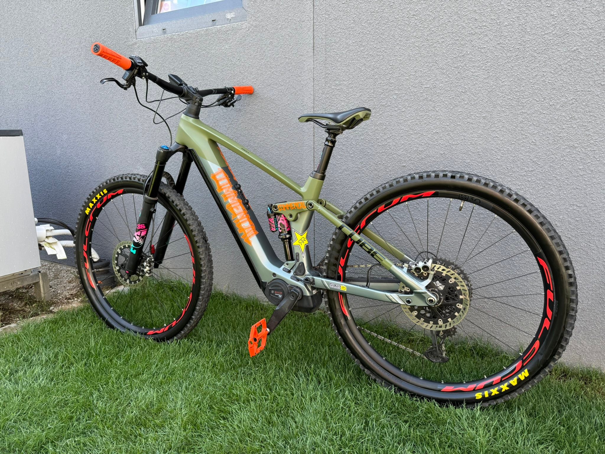 anc gears Phantom FF Helmet Mesh Matte Black 2X Color:Green Orange PLU_84134 Designer Sofa Luma mit Elevate your ride!