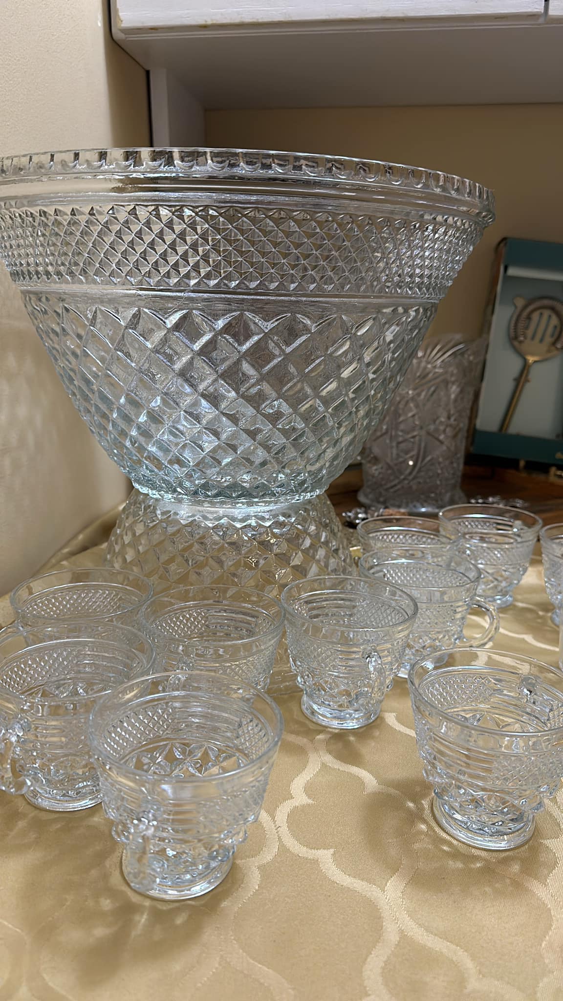 What Anchor Hocking Wexford pieces were produced and how to
