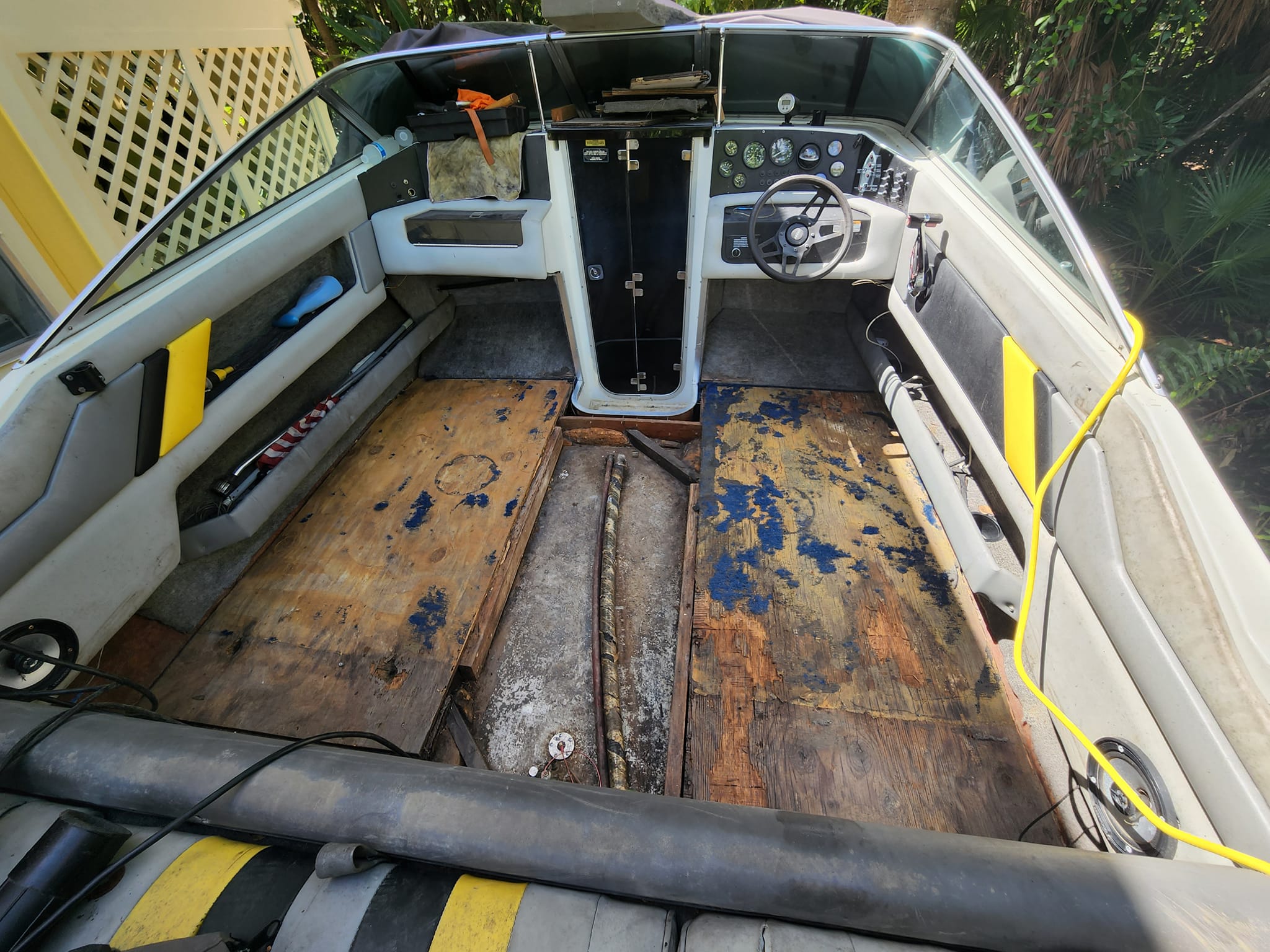 What floor to install in a Donzi boat after repair?