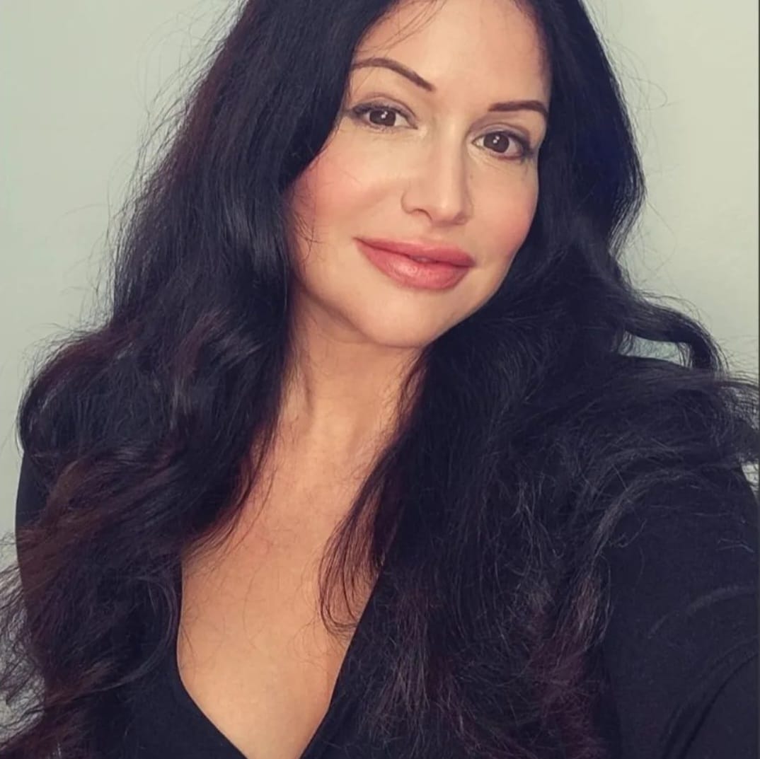 Alexandra Van Ryn
