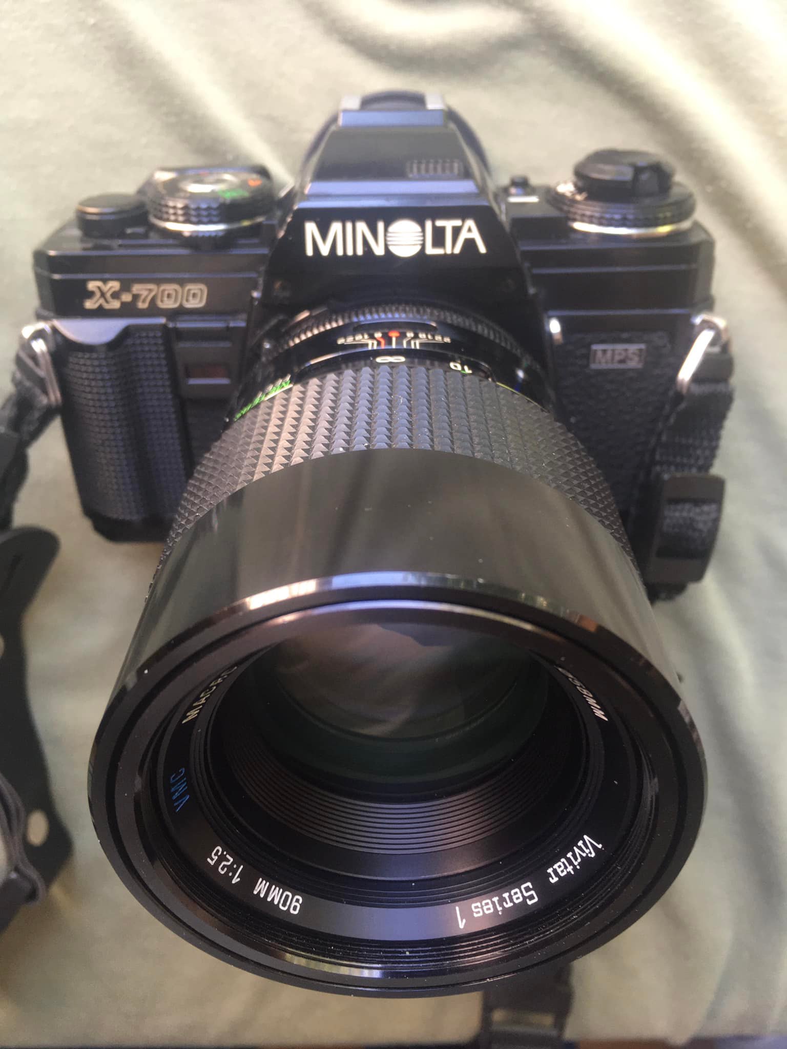 Vivitar Series 1 90mm f/2.5 macro lens review