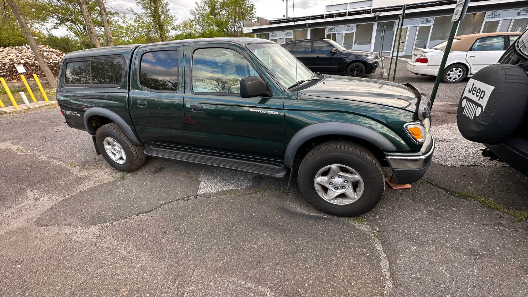 2004 Toyota · 4 door 4x4 pick up Cars & Trucks Lakewood, New