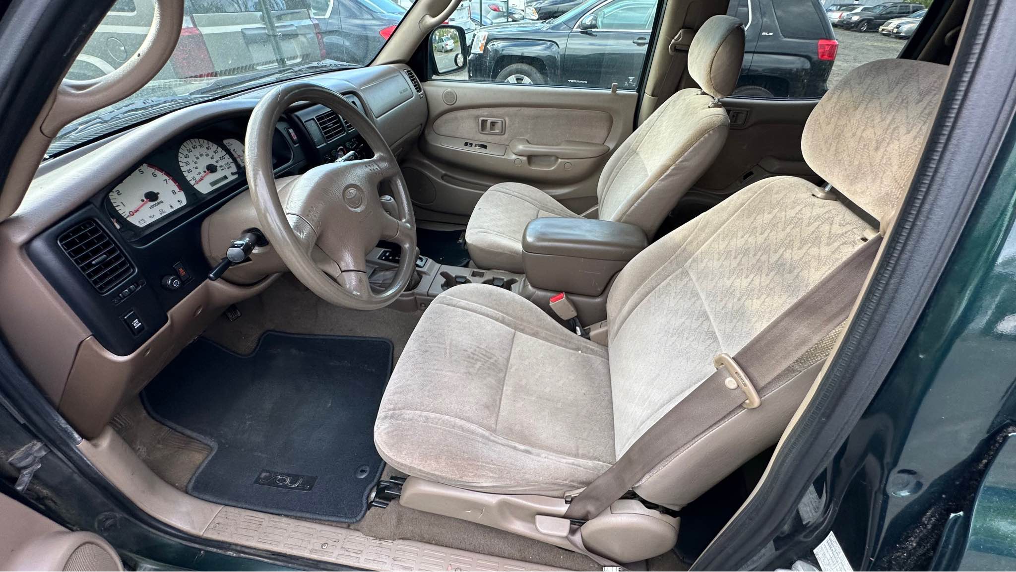 2004 Toyota · 4 door 4x4 pick up Cars & Trucks Lakewood, New