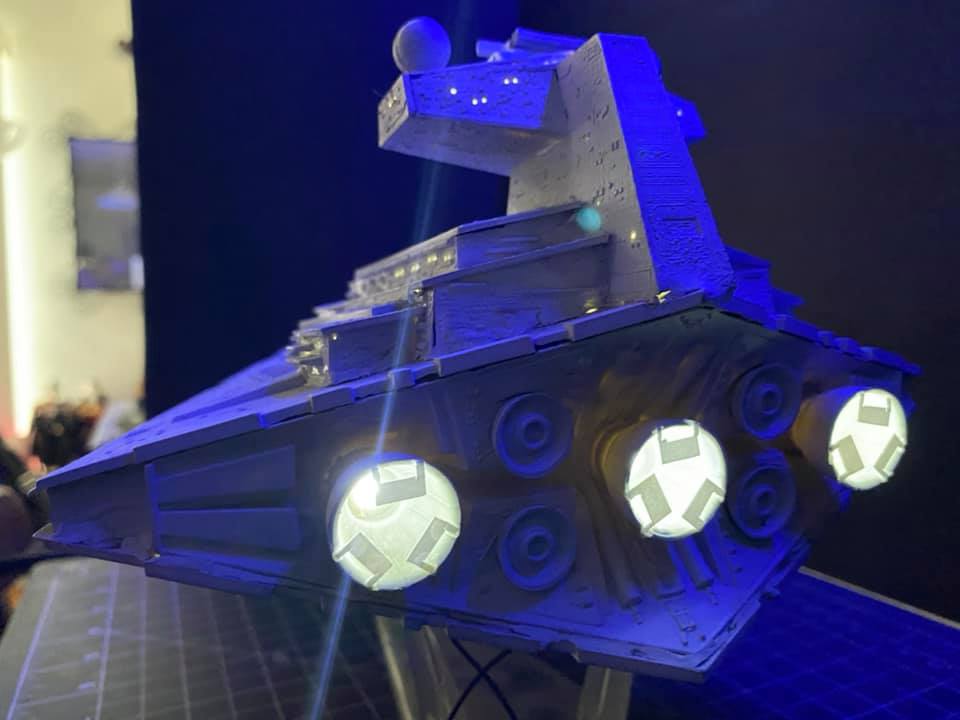 AMT/ERTL STARWARS Star destroyer.