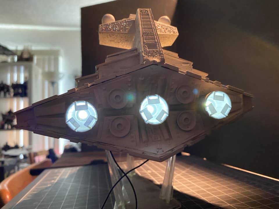 AMT/ERTL STARWARS Star destroyer.