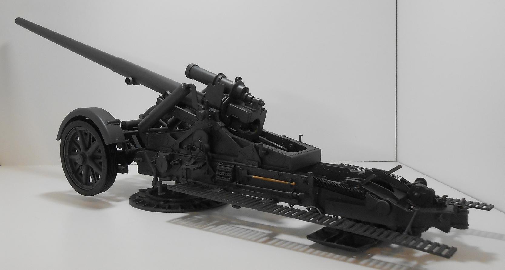 Tobruk project with German 17cm Kanone 18 models