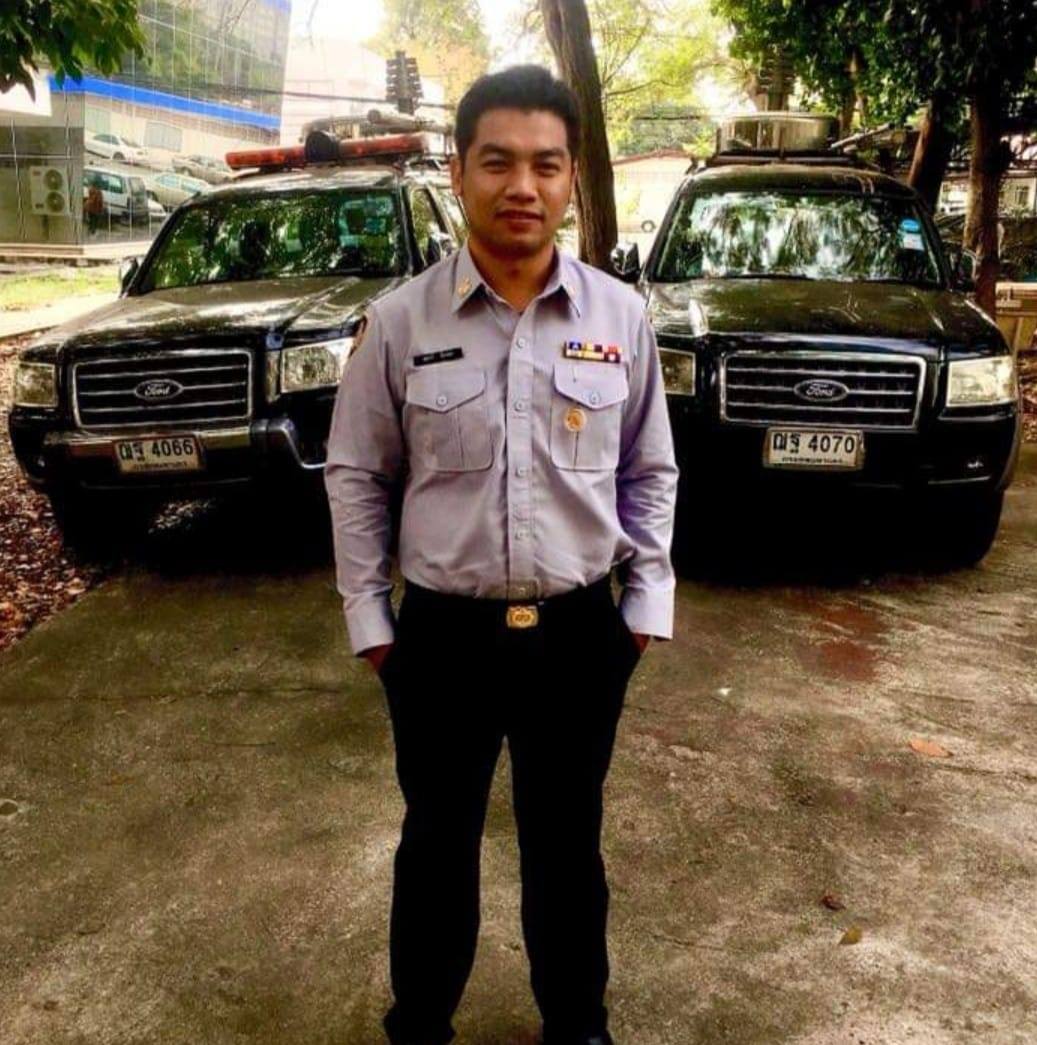 ตฤณ - อะไรนะ ว.5 สแตนบาย ... เตรียมพร้อม ว.4 ว.35 ตลอดครับ | Facebook