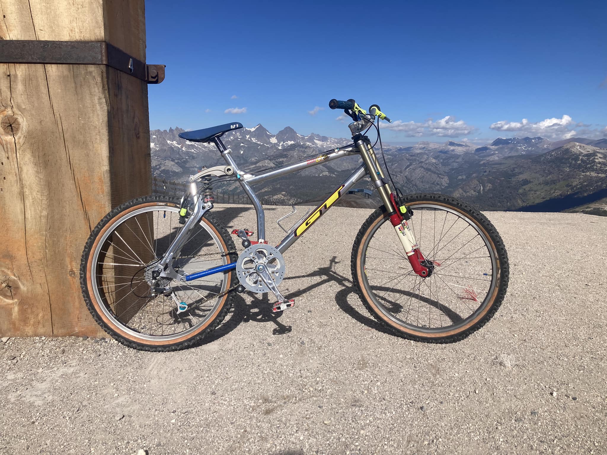 Riding a Vintage 1996 GT LTS DH Boomerang at Mammoth Mountain