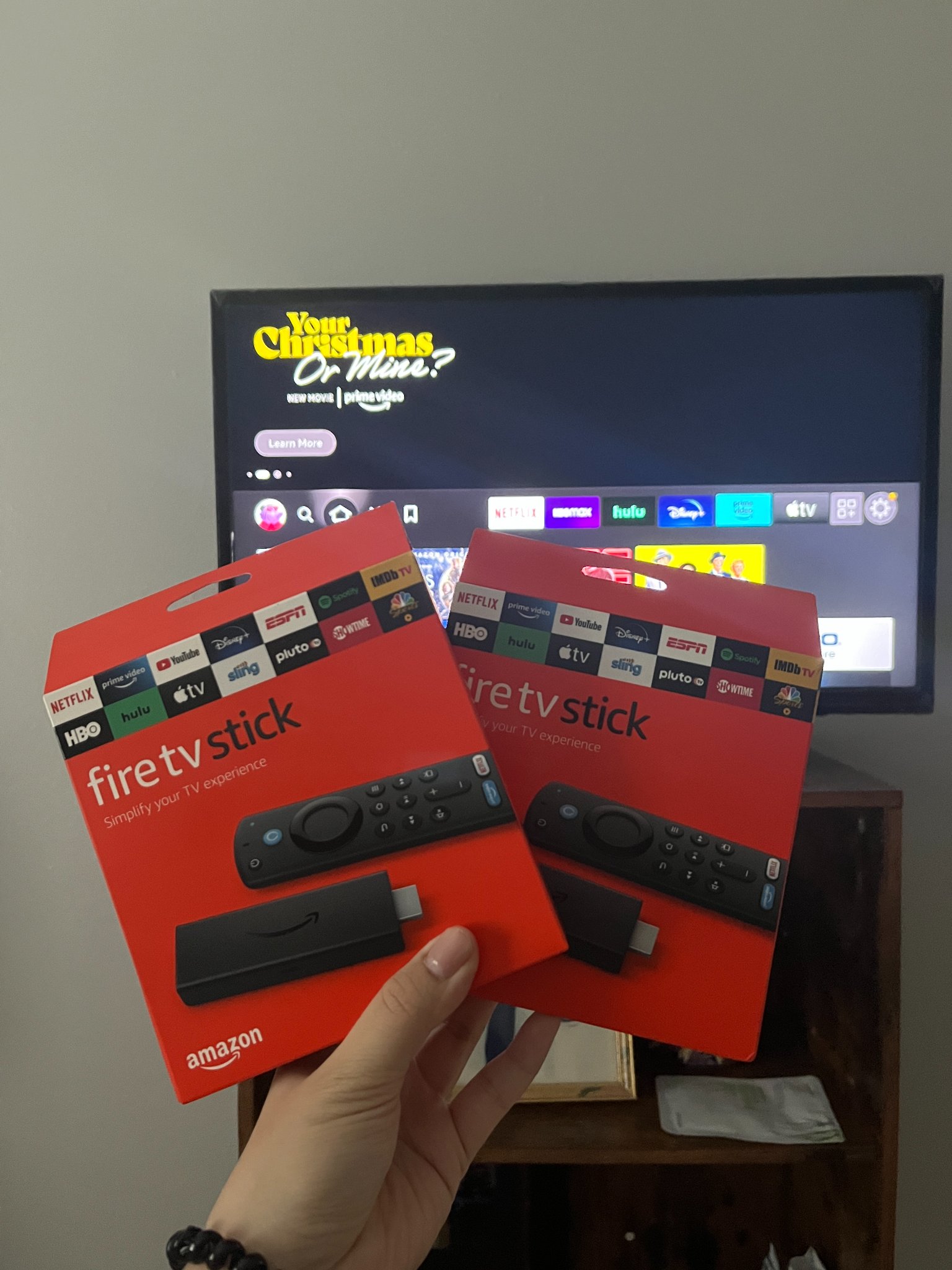 Tanix TV Box Android 4G RAM 64G ROM, Amlogic S905X3 Quad Core 64 Bit, WiFi Dual Band 2.4/5 GHz, LAN 1000 Mbps, USB 3.0, BT 5.0, 4K 8K H.265 – Perfetto Per Streaming E Gaming