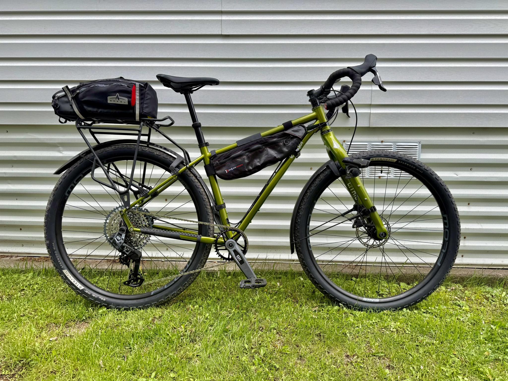 New Esker Lorax steel gravel bike with upgrades