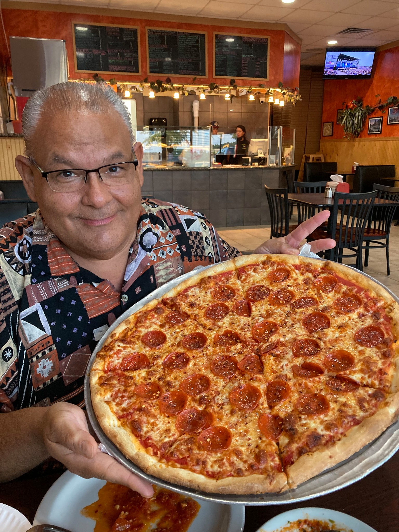 Johnny D's Cadiz. Excellent pizza.