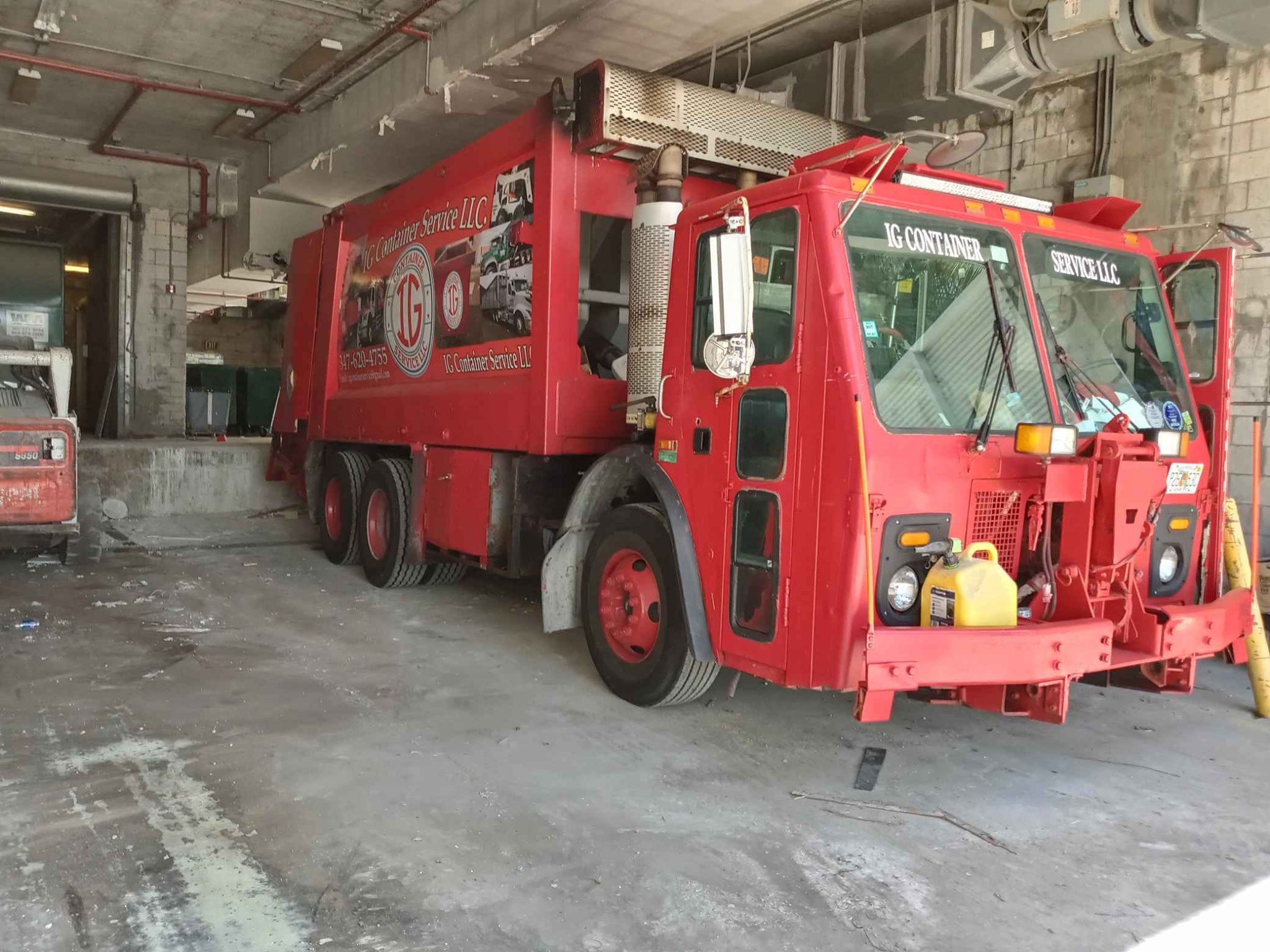 2009 Mack NYC agar age truck rear loader - Commercial Vehicles ...