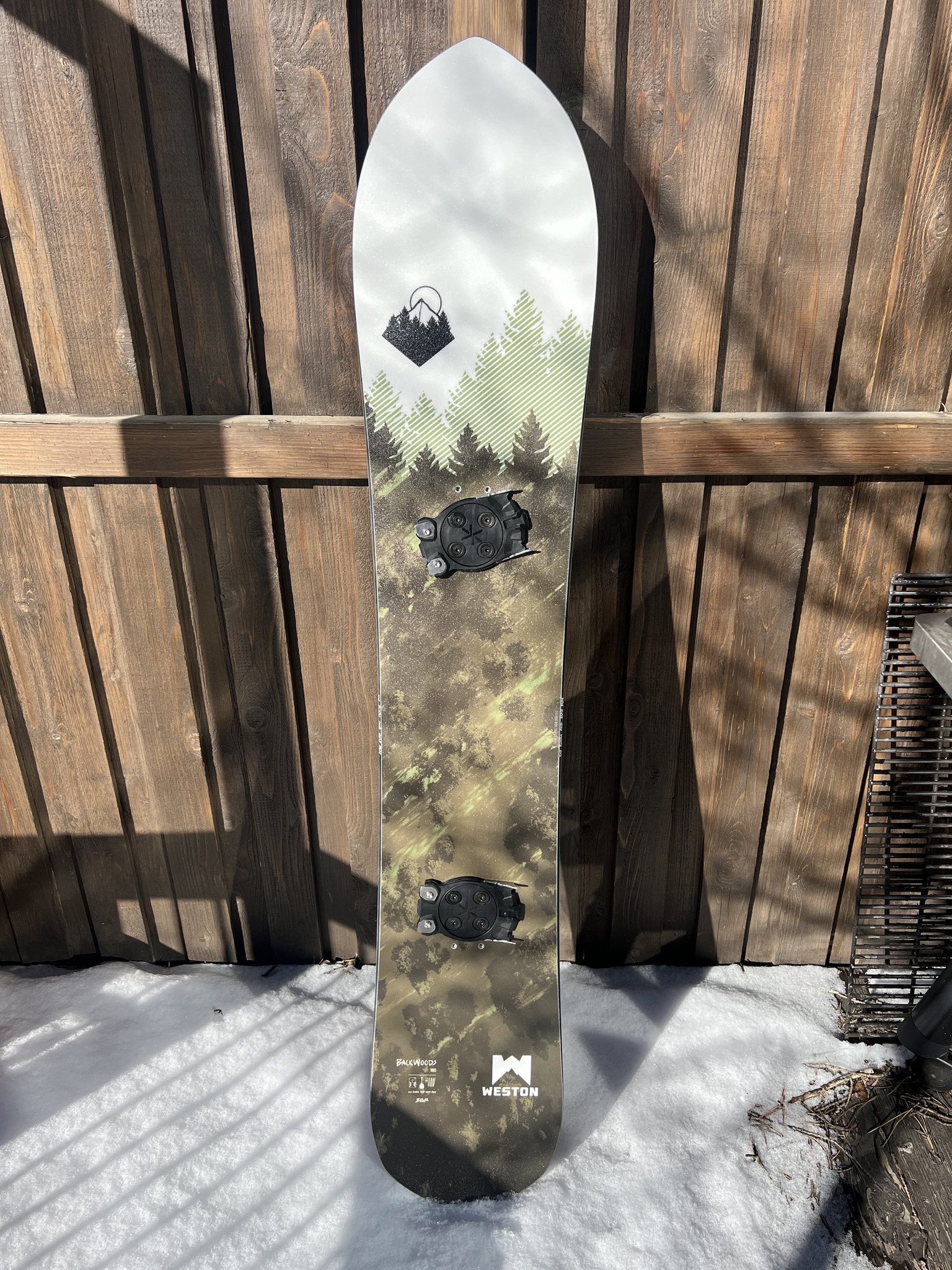 157W Weston Backwoods Splitboard w/ New Skins (less than 5 days