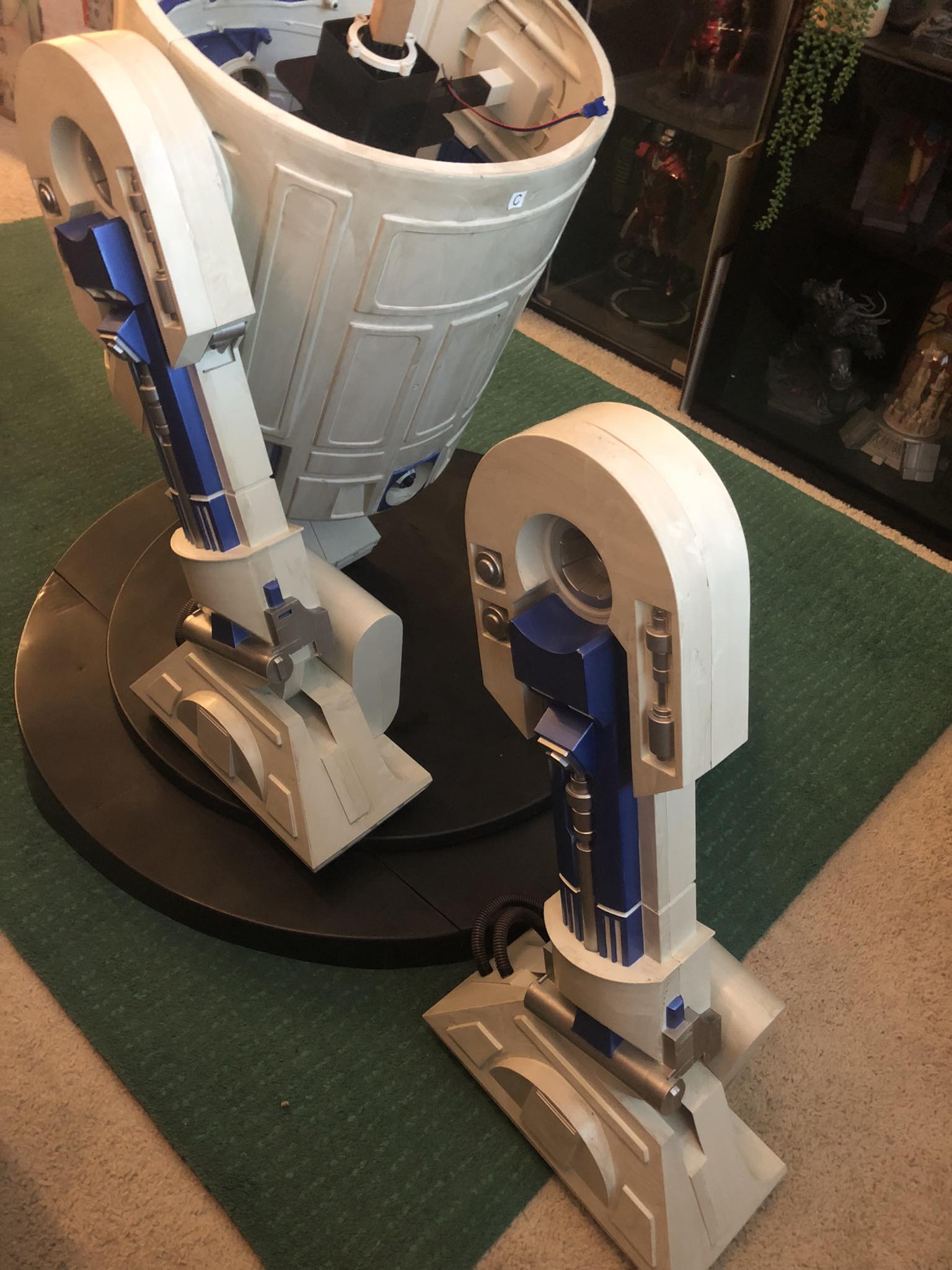 Home Depot R2-D2 | Did anyone happen to get two of the same leg parts ...