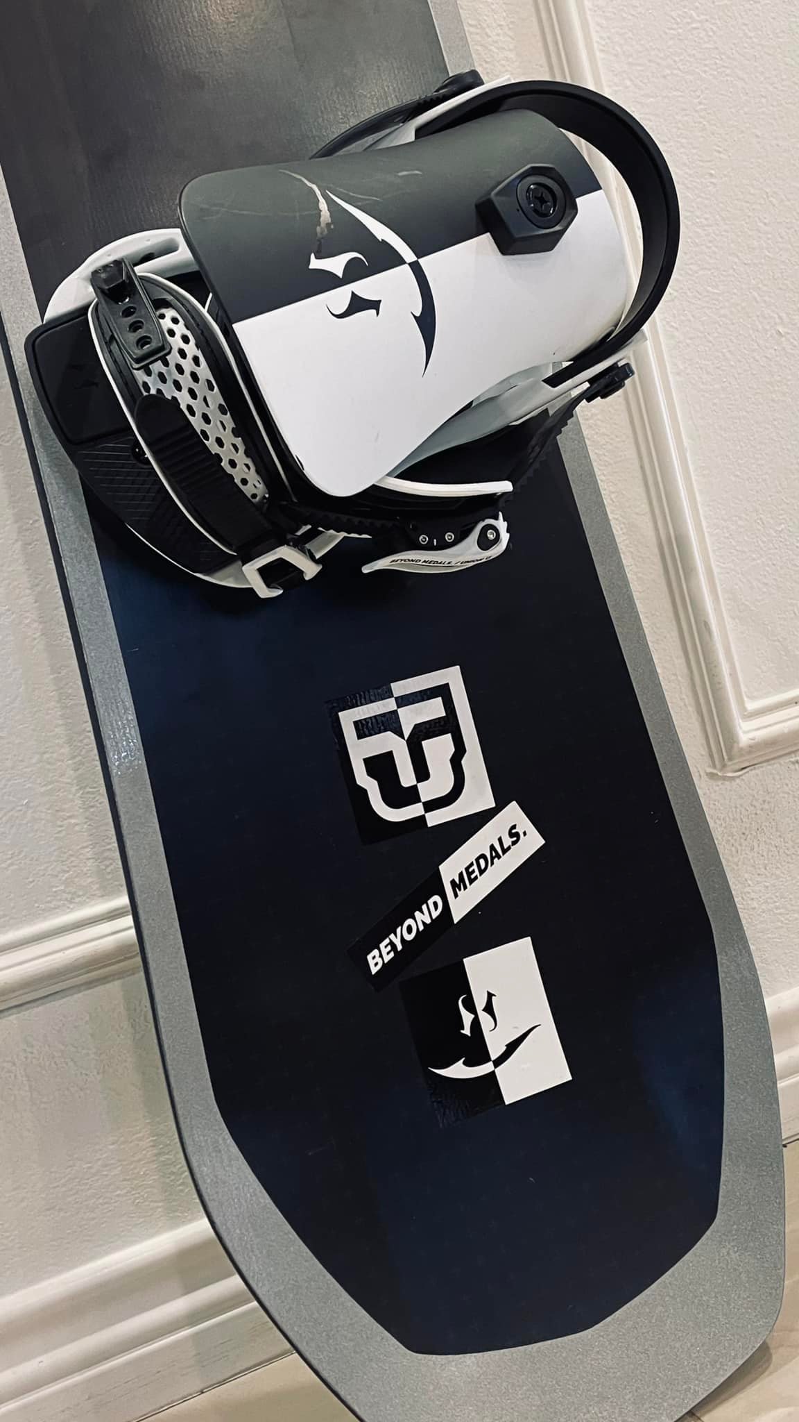 Review of Beyond Medals snowboard bindings with Atlas chassis