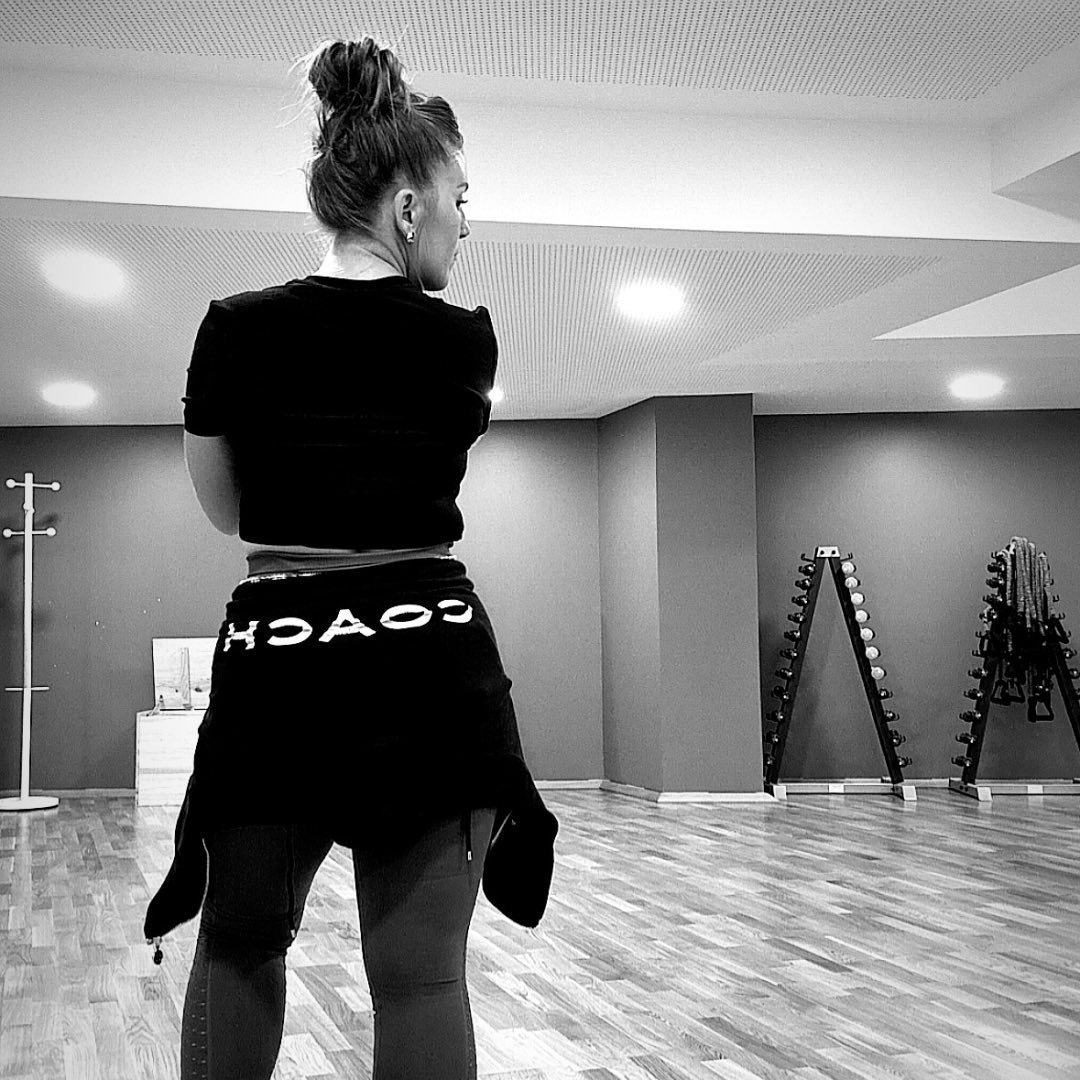 Ça transpire, ça rigole, ça progresse 💦😂💪#coachsportif #fitnessaddict # ...
