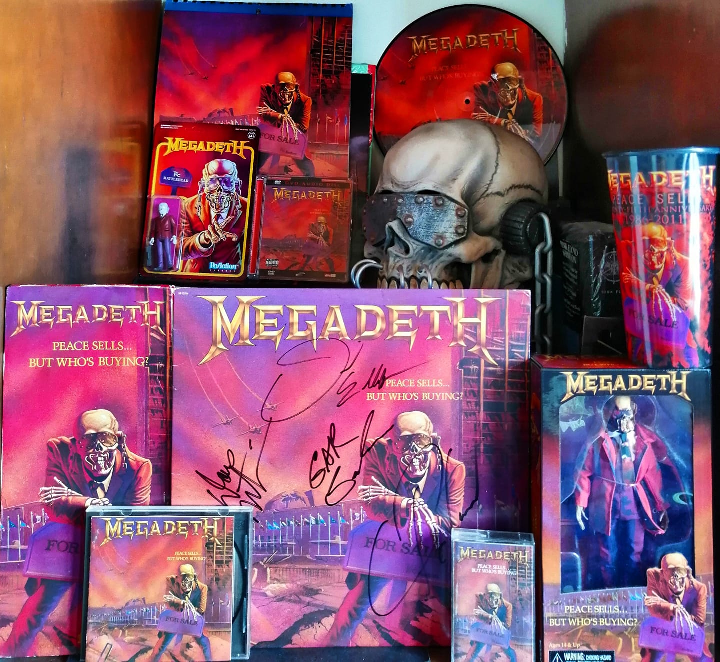 Megadeth Peace Sells... But Who