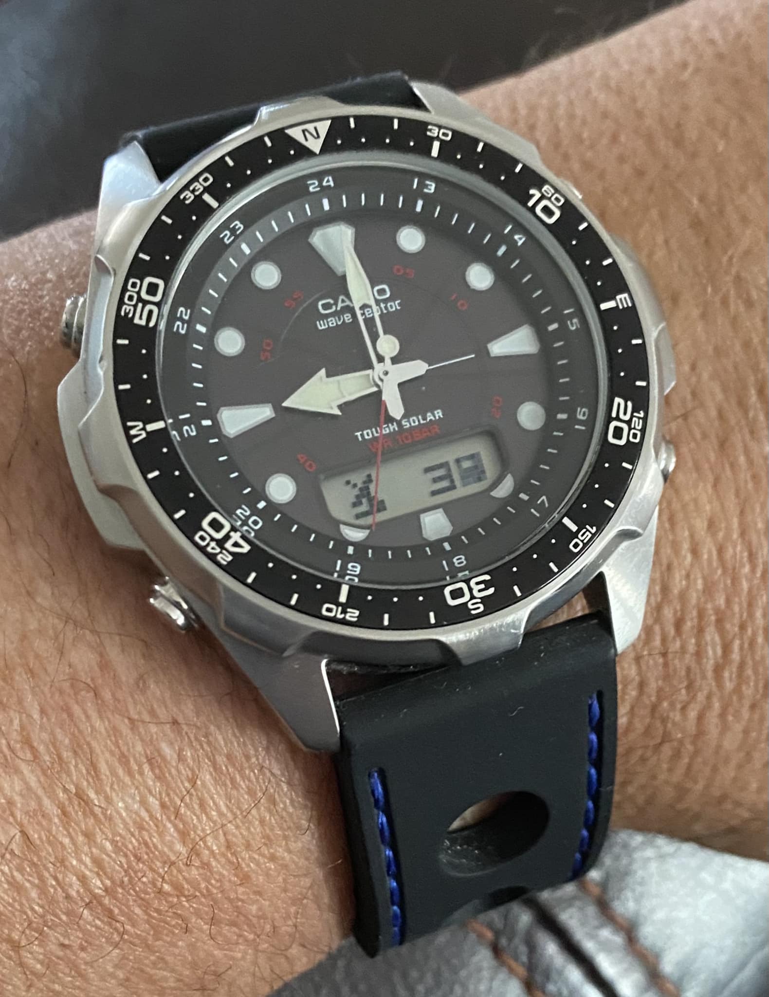 Casio Wave Captor watch review and features