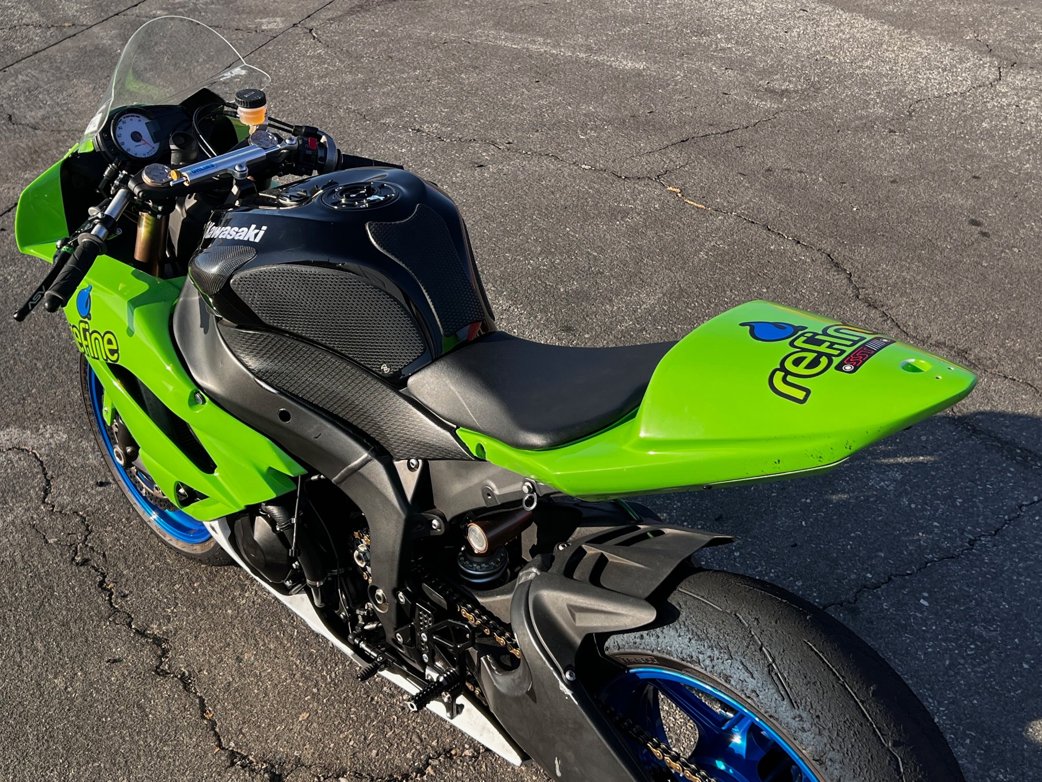 HooBou ZX-XX full body kit for Kawasaki ZX4R/25R. Prototype Feb
