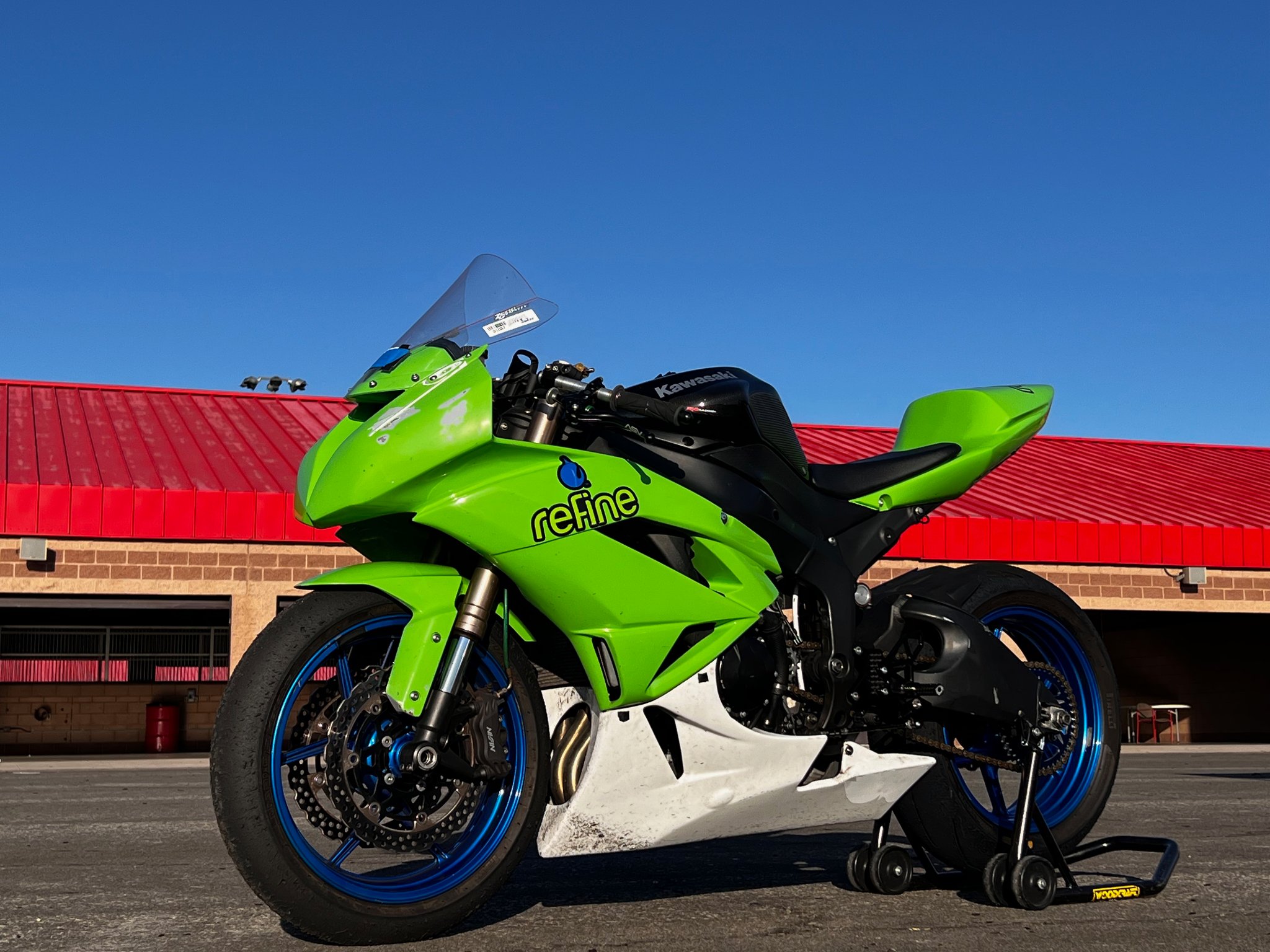 HooBou ZX-XX full body kit for Kawasaki ZX4R/25R. Prototype Feb