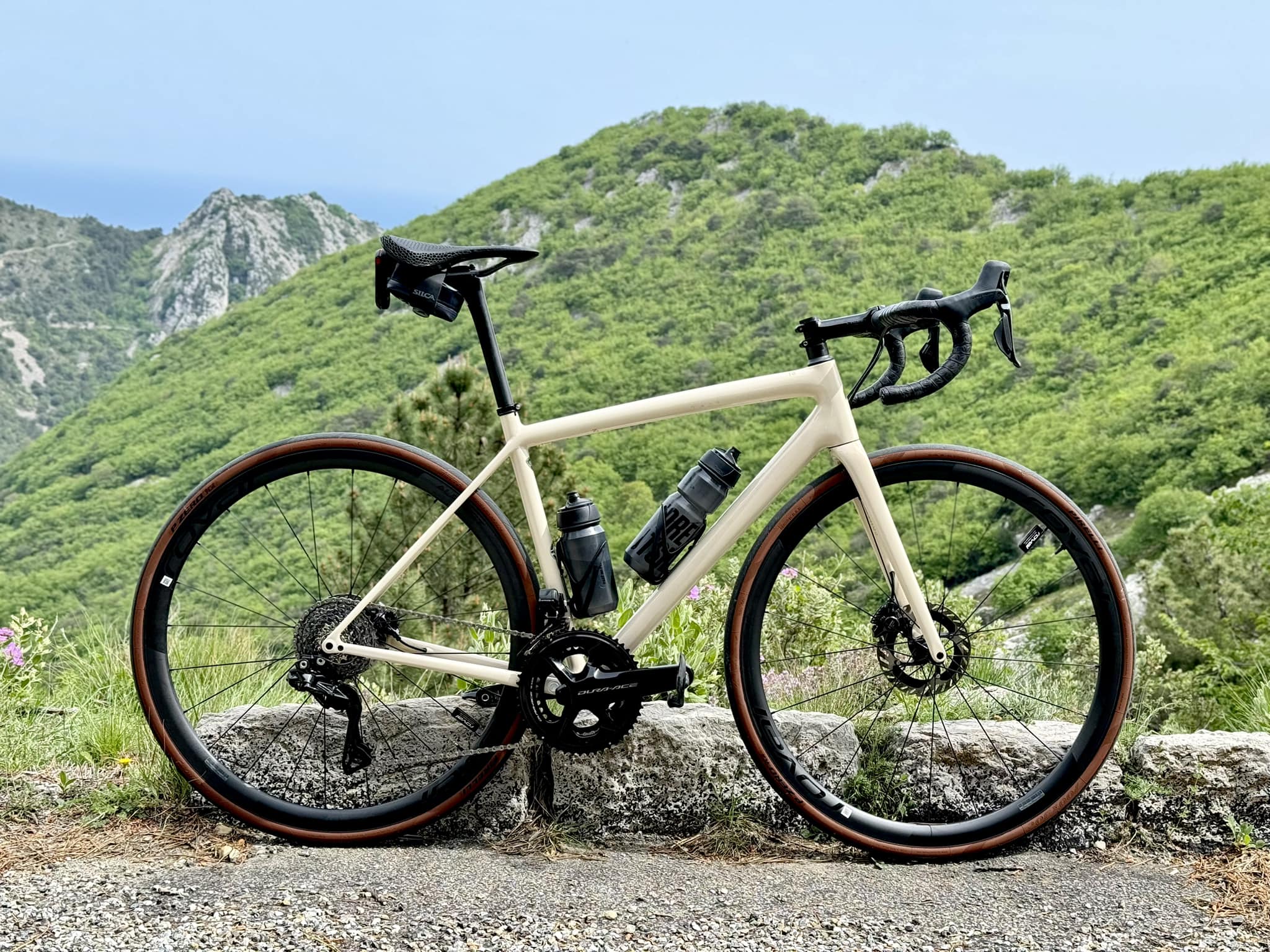 S-Works Aethos 2 Size 54 ▪️Roval Alpinist Cockpit ll ▪️Shimano 