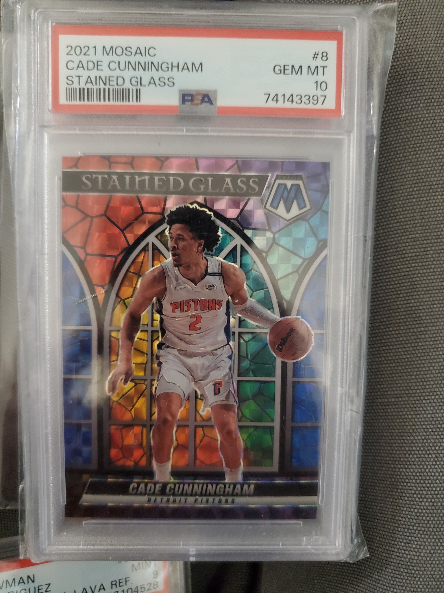 Cade Cunningham Chrome basketball card