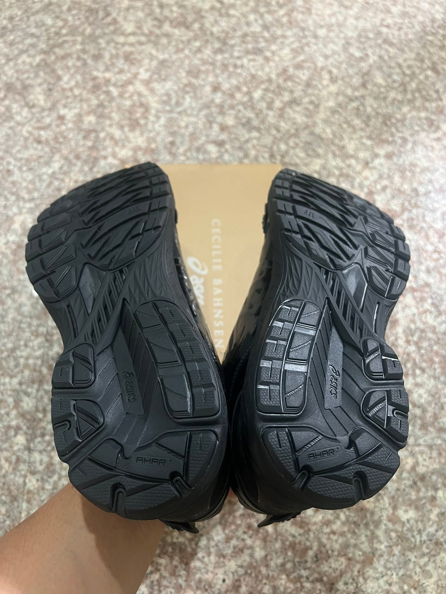 asics x cecilie bahnsen gel-terrain black ไซส์ : US12 / UK11 / EUR 