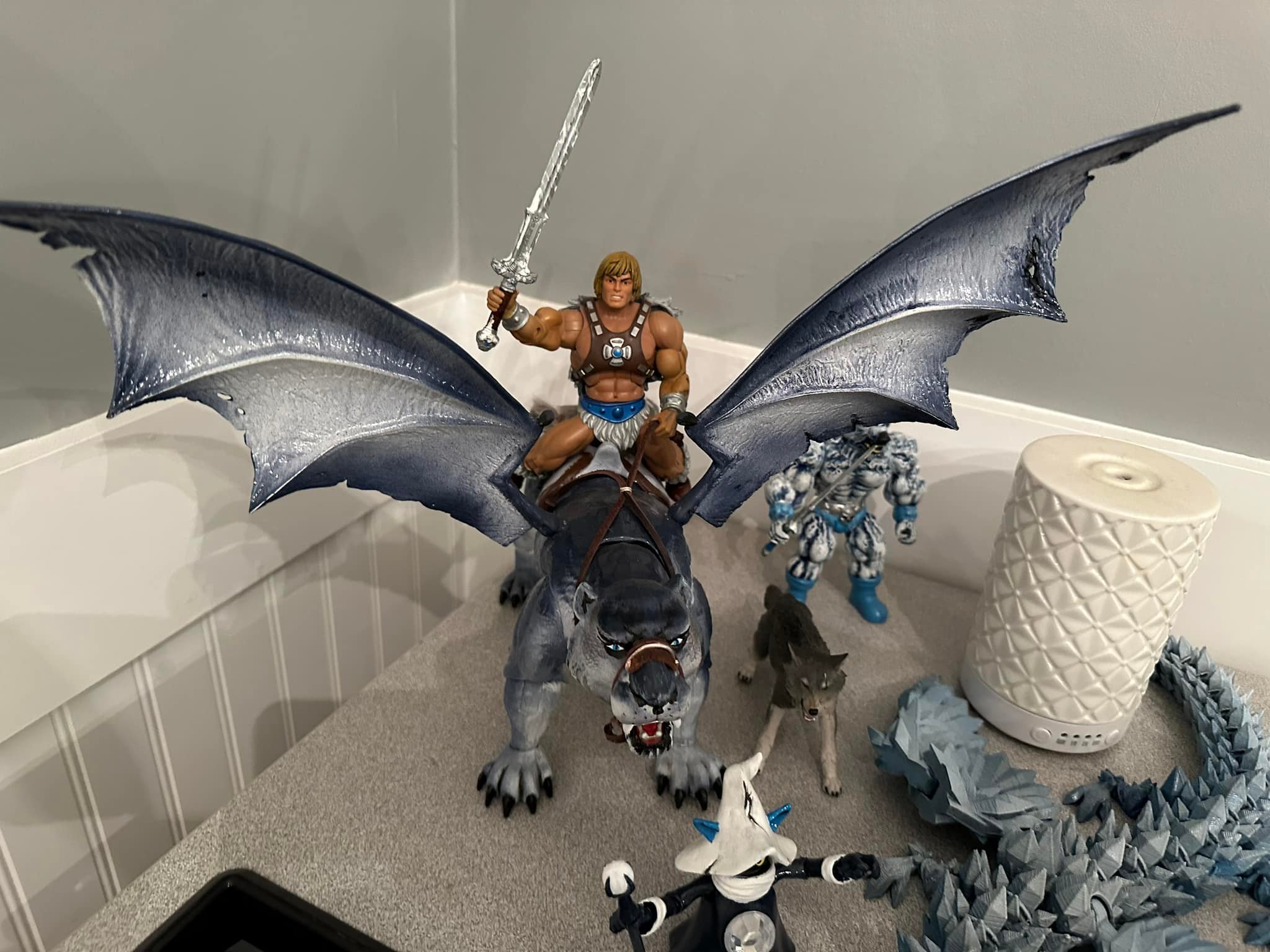 Berserk customs #berserk #manga #griffith #guts #custom Sculptor