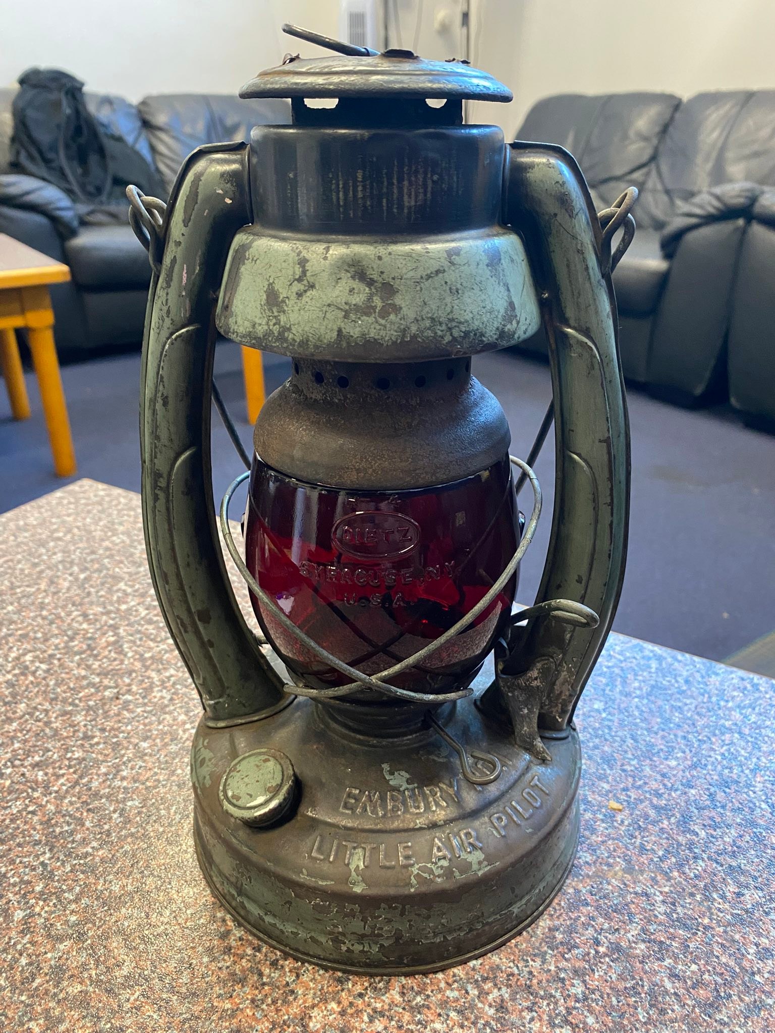 Restoring an Embury No.2 air pilot lantern