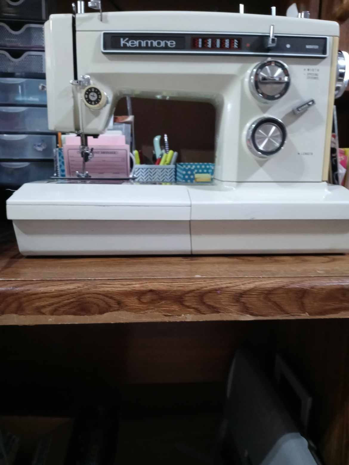 Can a Kenmore 958.19412 sewing machine handle thick denim seams?