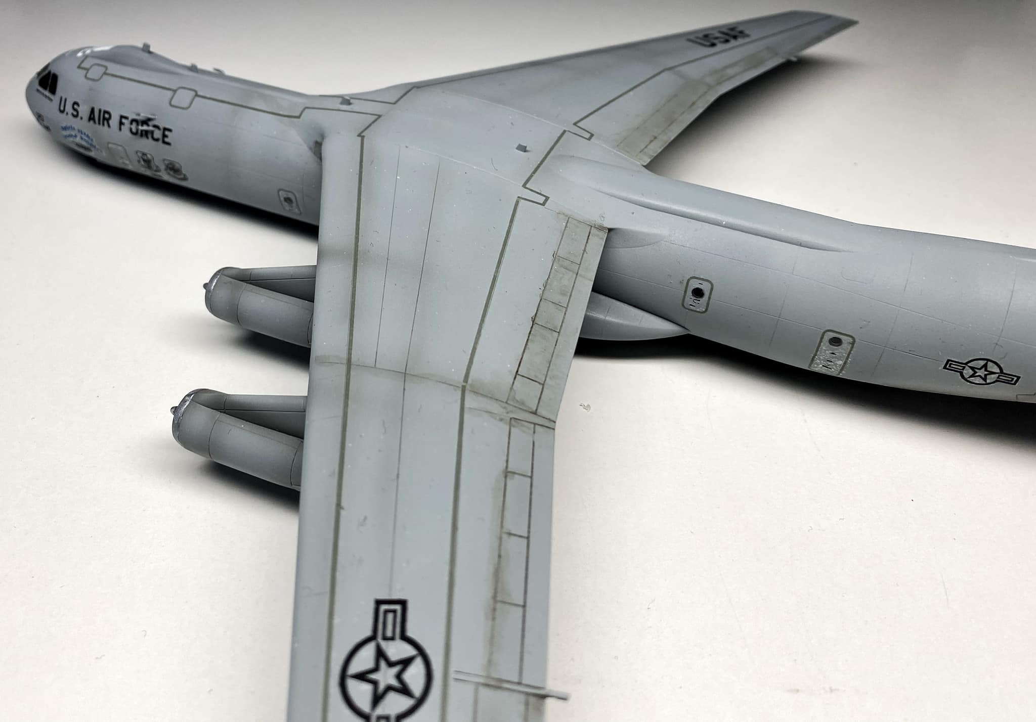 1/144 Roden C-141B Starlifter by Mark Inman