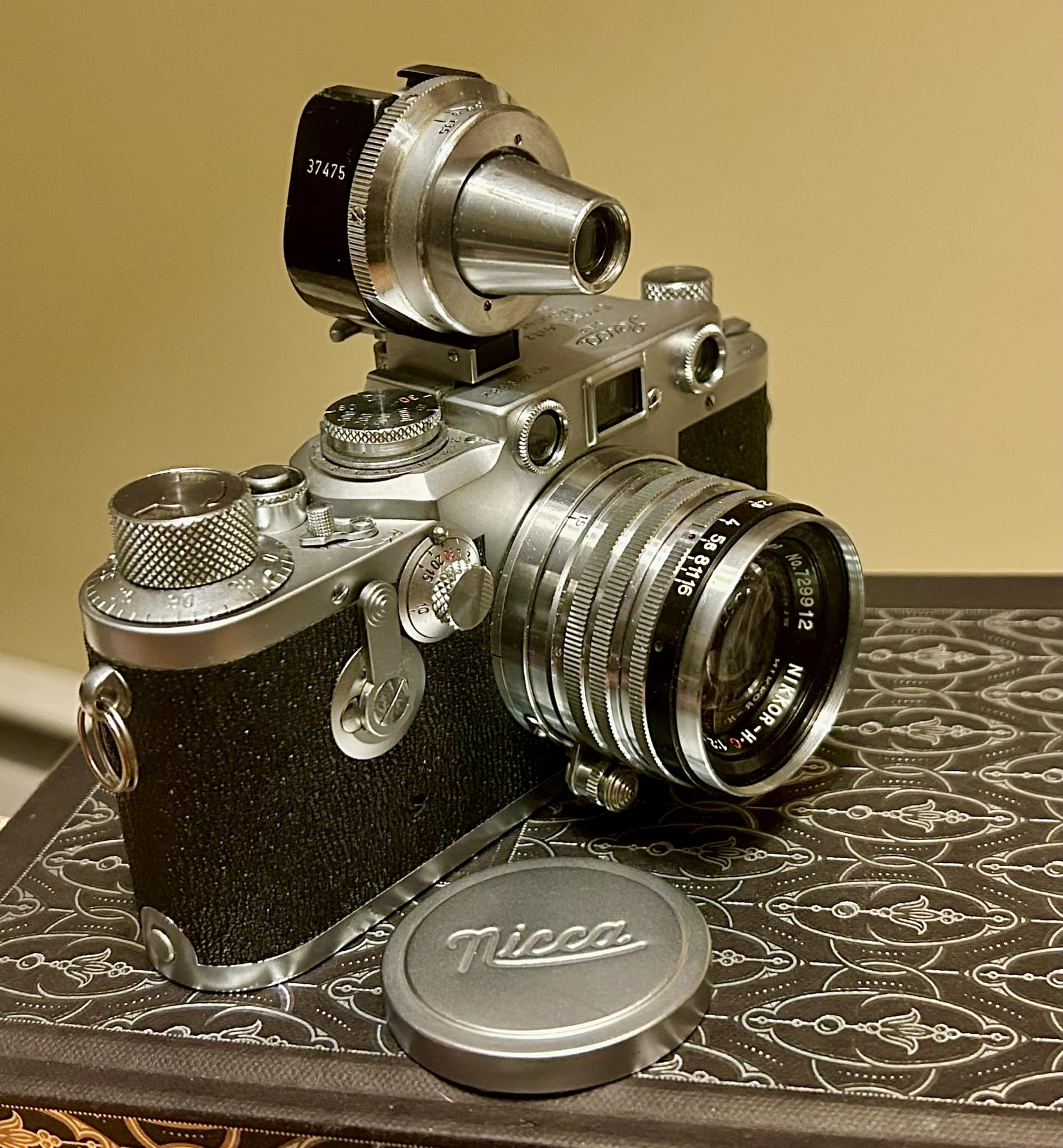 Nicca 3-S rangefinder with Nikkor-H 5cm f/2 lens