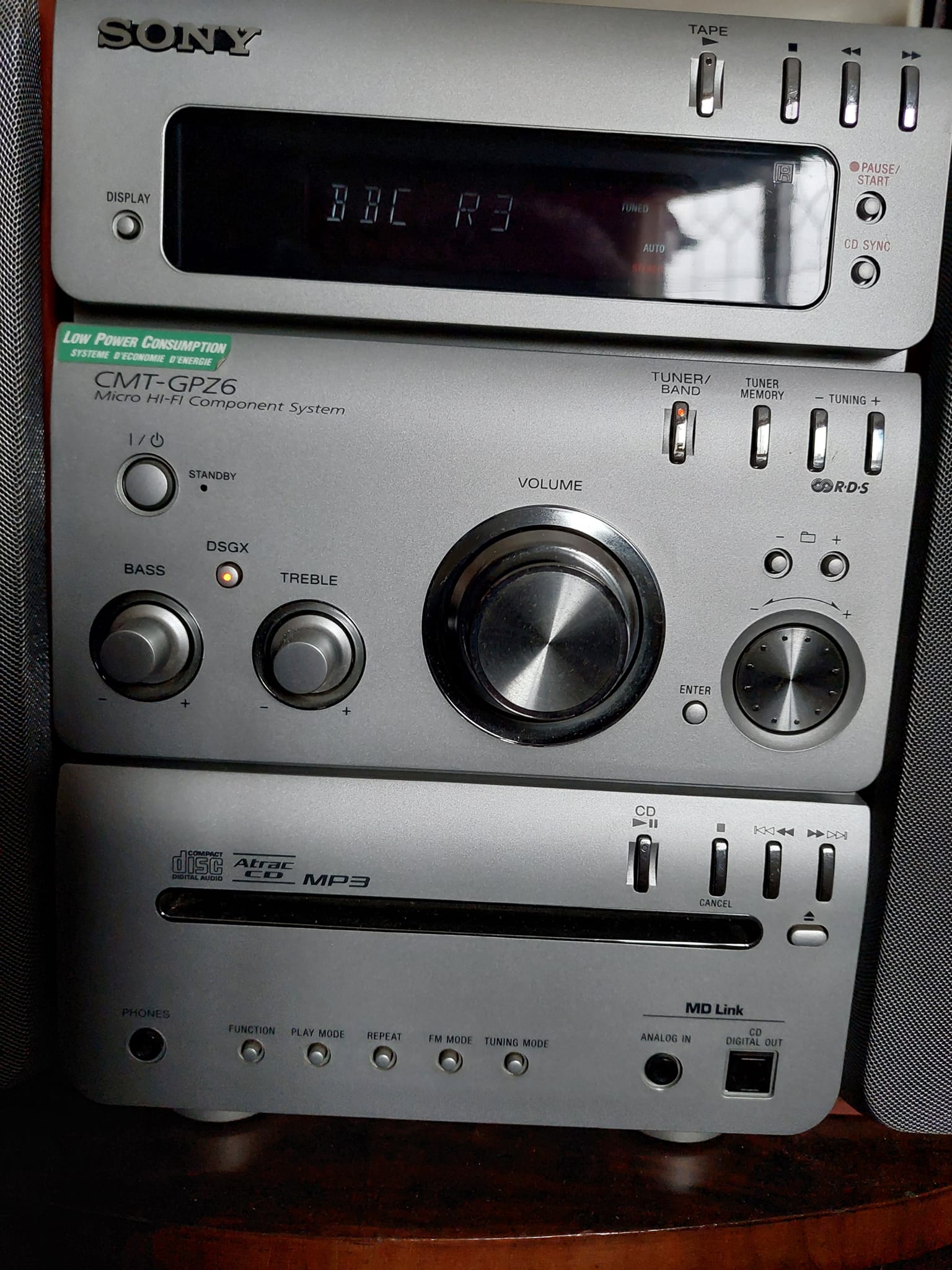 SONY XE-44Z GRAPHIC EQUALIZER, FAULTY DISPLAY ISSUES THE CENTRE