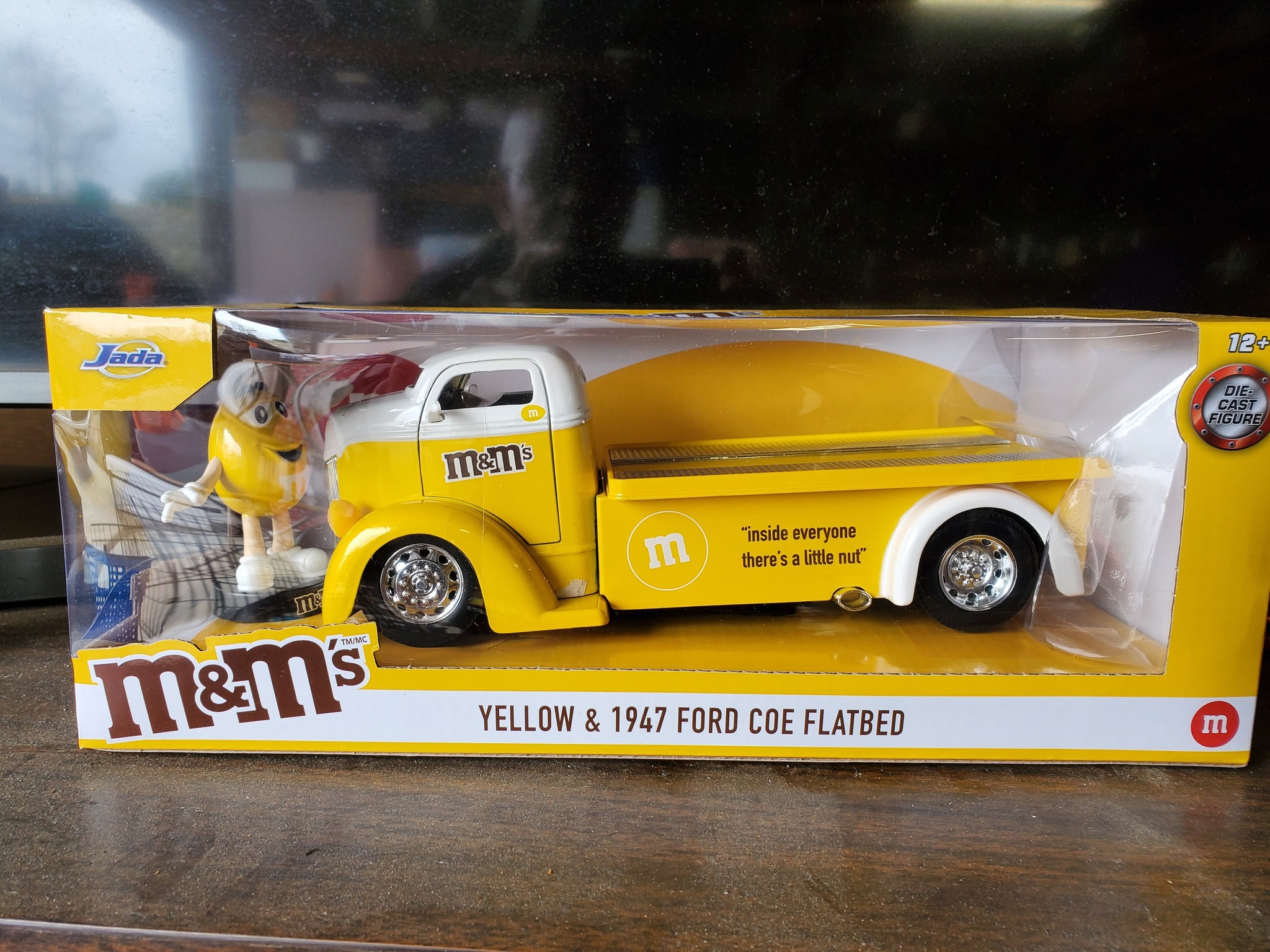 My honey got these for me. Die-cast metal. Super cool.