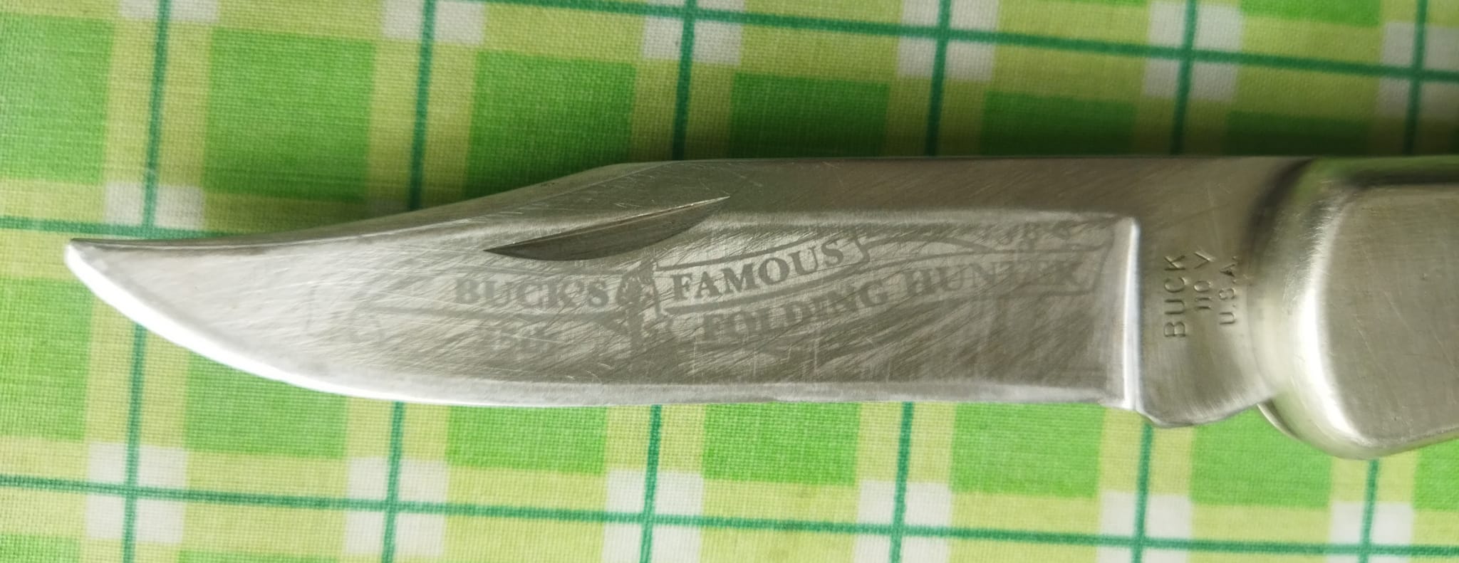 Buck 110v knife 25th anniversary edition