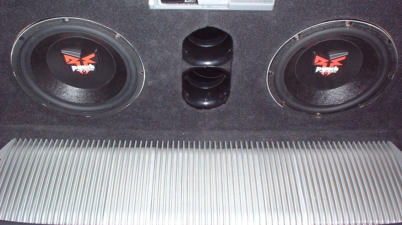 Rockford Fosgate Punch Power 250m2 amp and chrome DVC 12's