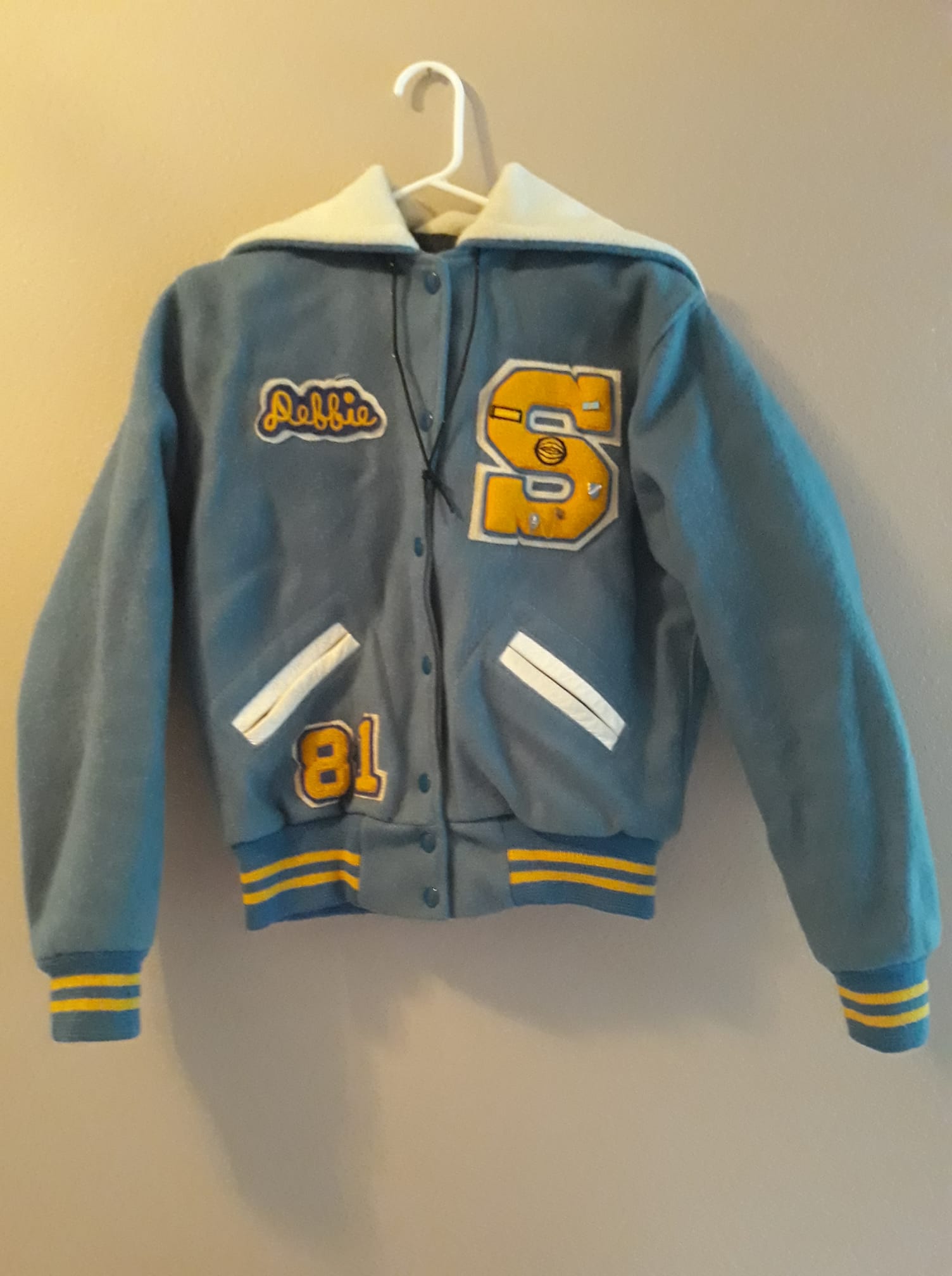 Lasley Knitting Co. letter jackets and sweaters history