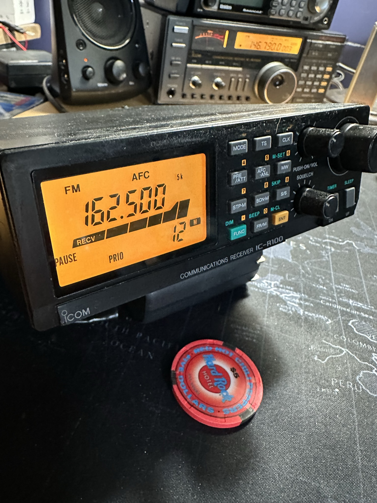 ICOM COMMUNICATIONS RECEIVER IC-R5 本体 Icom IC-R5 communications receiver