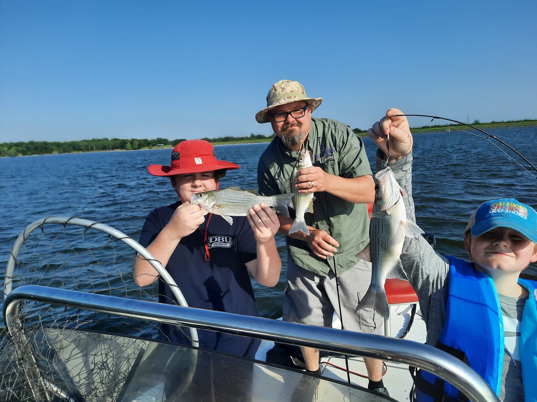 White bass - Hybrid - Striper Fishing | I talked to Efrain in line as ...