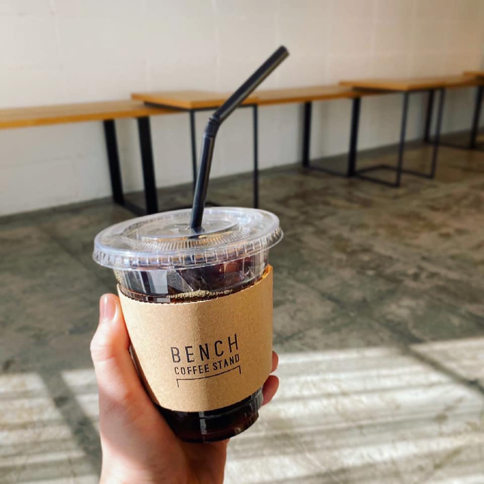 Bench Coffee Stand ベンチコーヒースタンド こんにちは ぽかぽか陽気のお散歩日和 梅のお花見に行かれる方も多いようです コーヒーをテイクアウトして 春の訪れを感じてみるのはいかがでしょう Benchcoffeestand Benchcoffeestand ベンチコーヒー