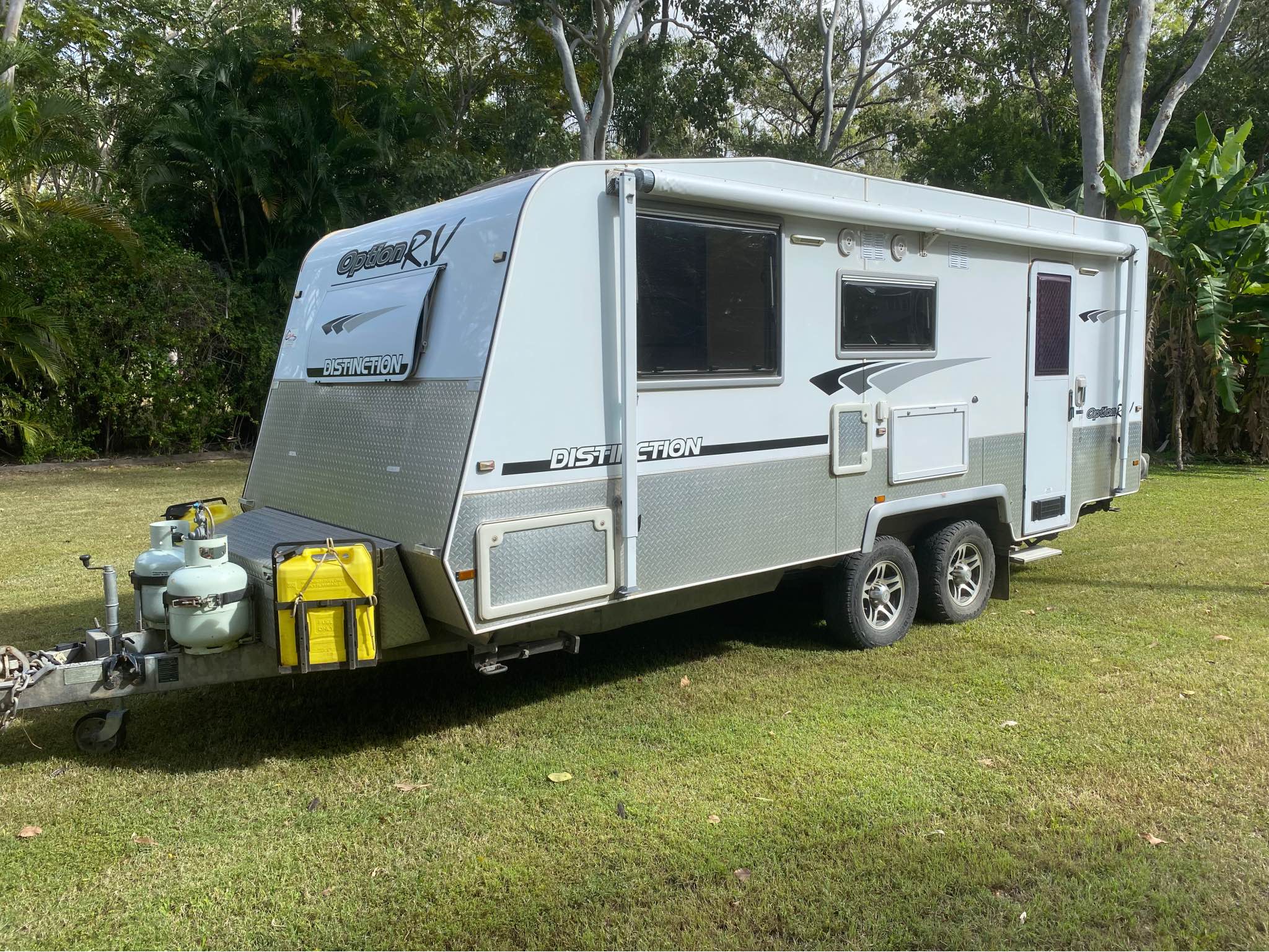 2013 Options RV distinction - RVs & Campers - Rockhampton, Queensland ...