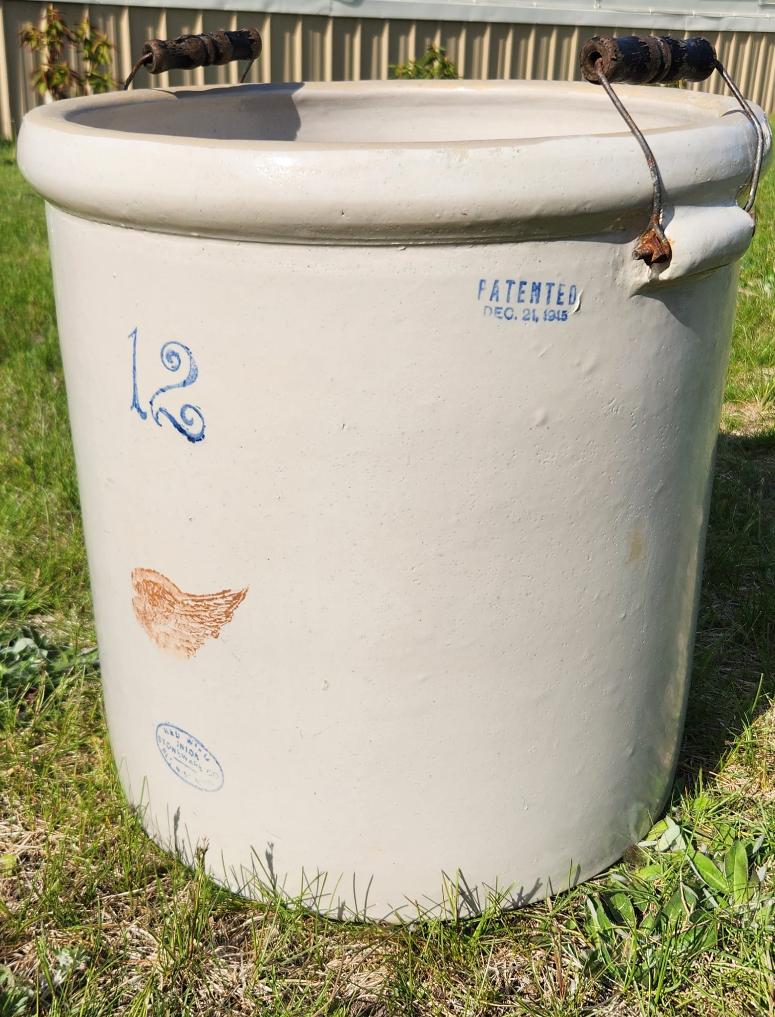 What is the value of this 12 gallon Redwing Stoneware it