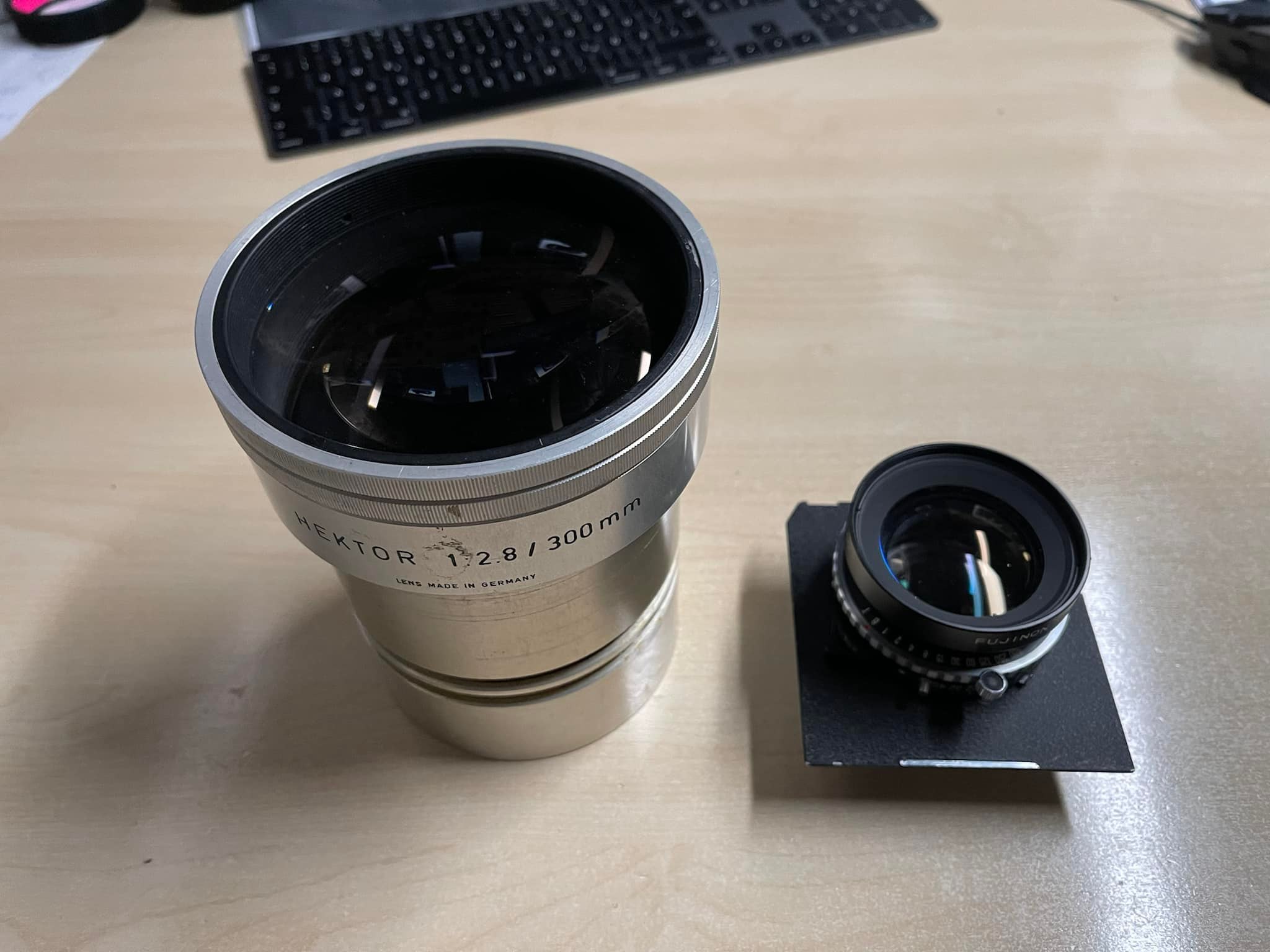 Leitz Hektor 300mm f2.8 lens with 8x10 dof adapter