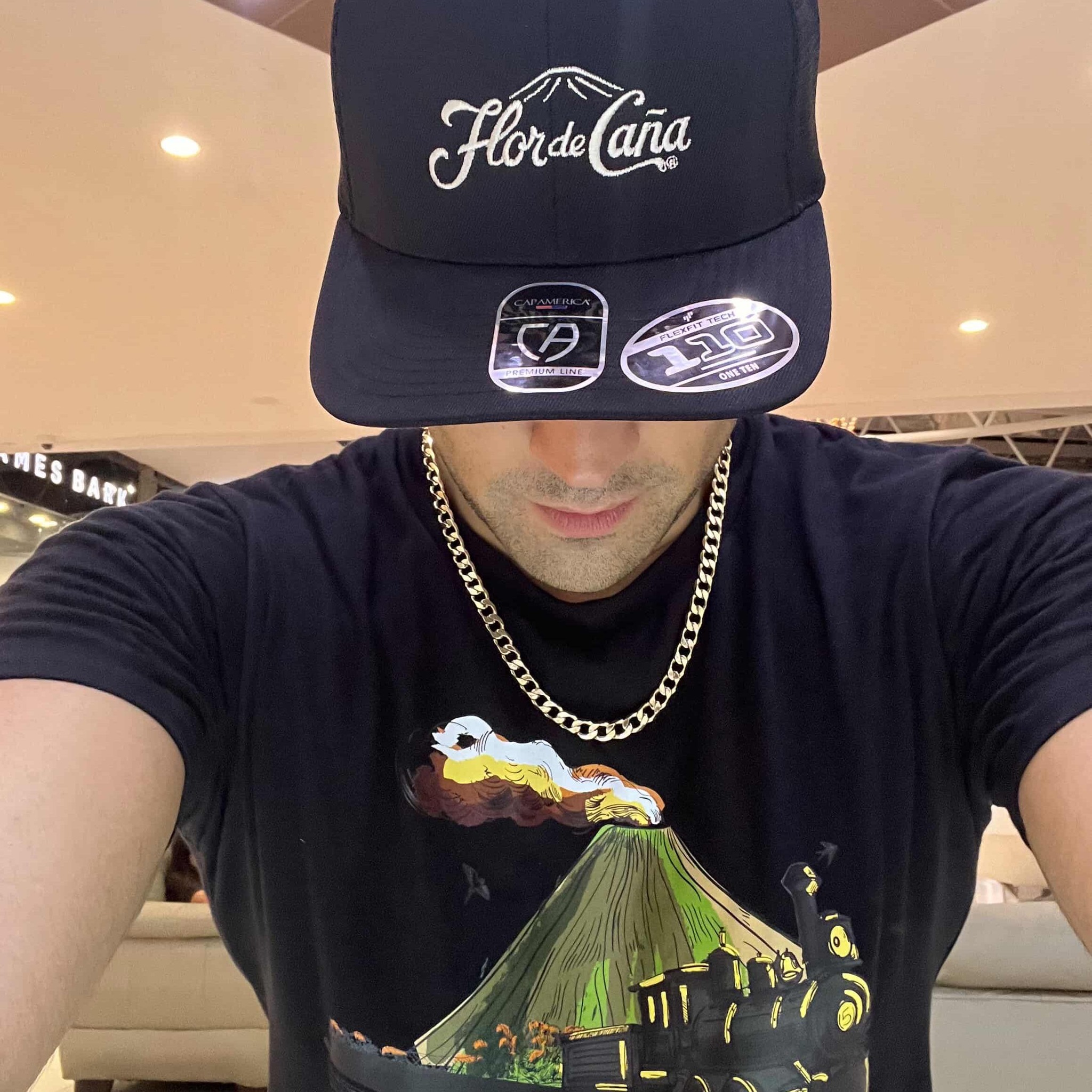 Isaac Reyes