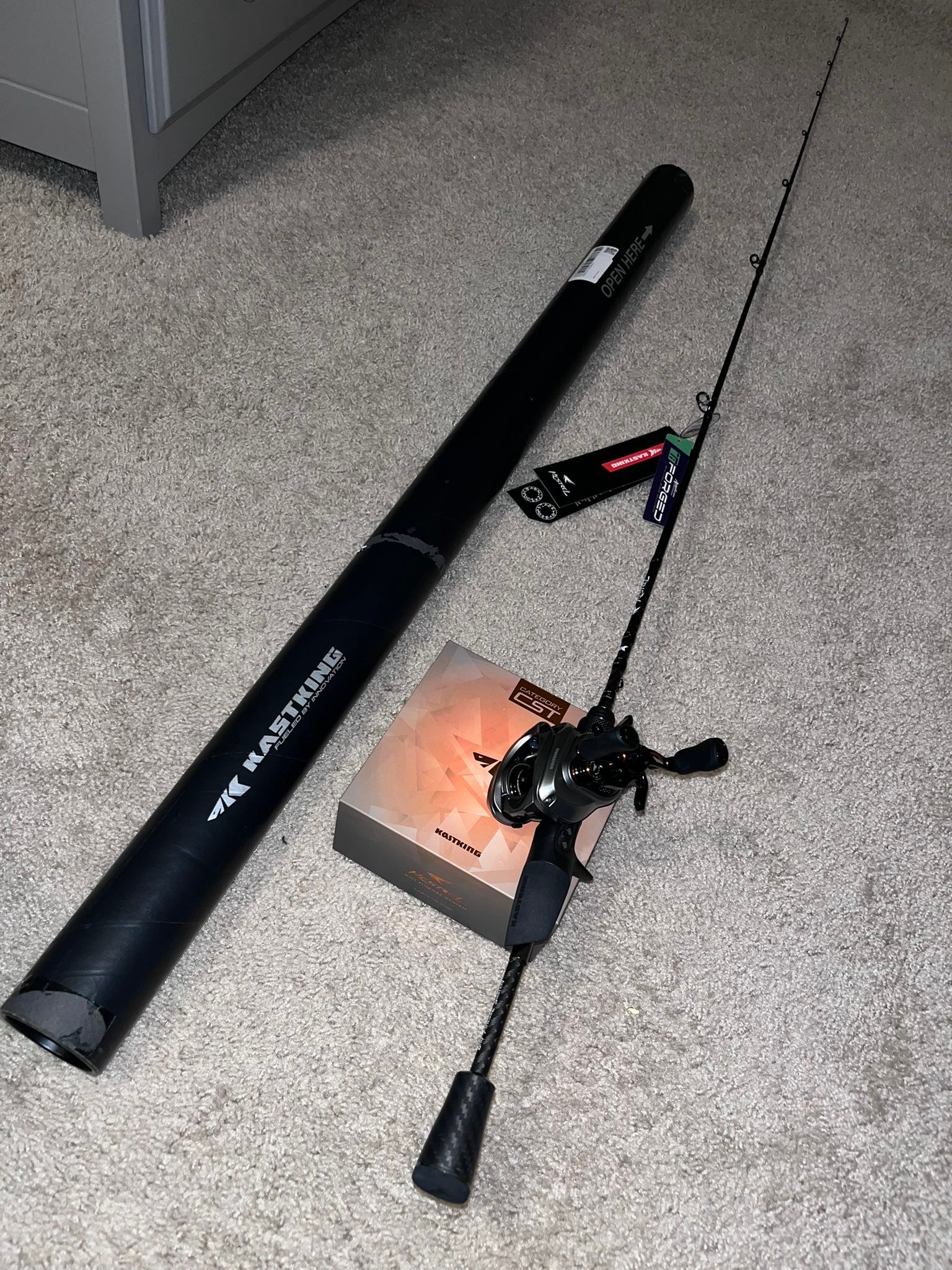 daiwa saltist 18000 21 Mq Spin Reel – Compleat Angler Australia Still featuring a heavy #AMBS5500 Abu Garcia Cardinal Trolling LENGTH:28IN